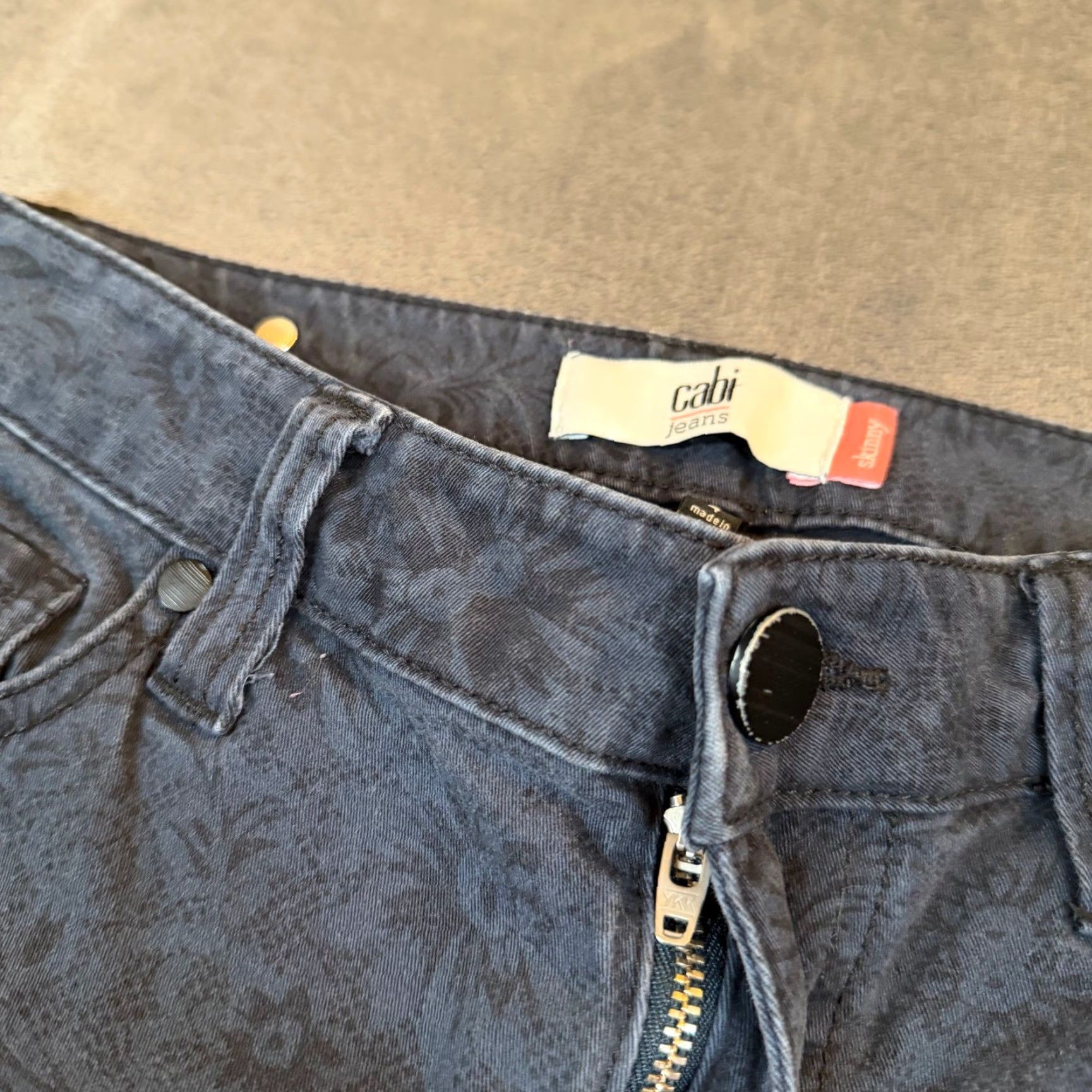 Vintage Cabi Jeans Women 4 Dark Blue Floral Damask Skinny Stretch Denim 30x29" Size 27" / US 4 / IT 40 - 4 Thumbnail