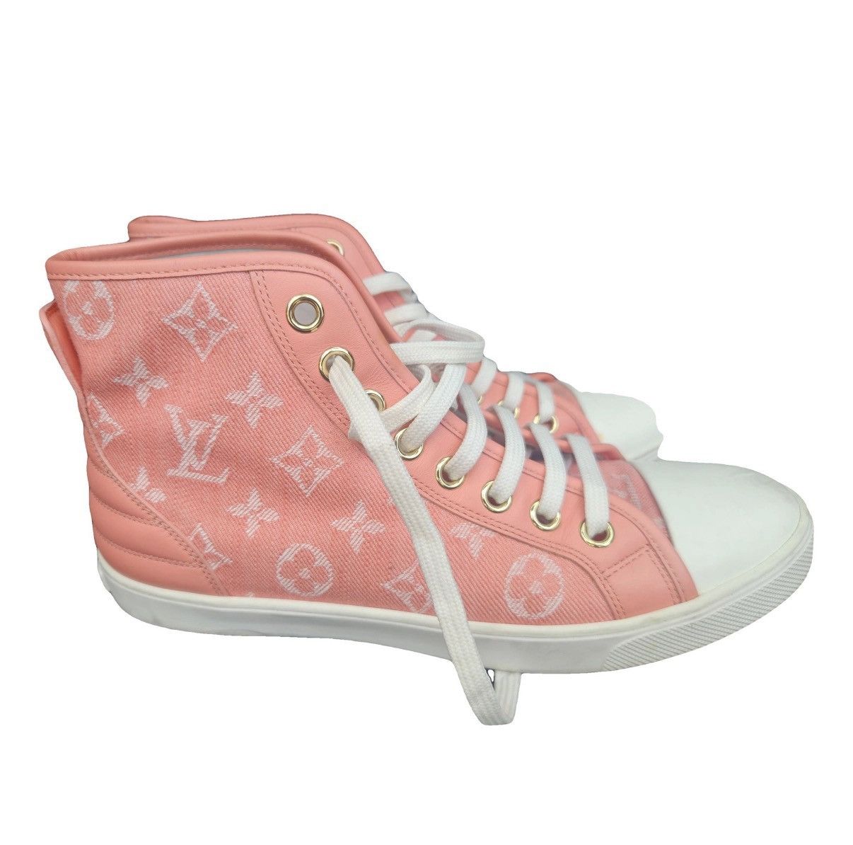 Louis Vuitton AUTHENTIC Louis Vuitton High Cut Monogram Denim Sneakers Size US 7 / IT 37 - 1 Thumbnail