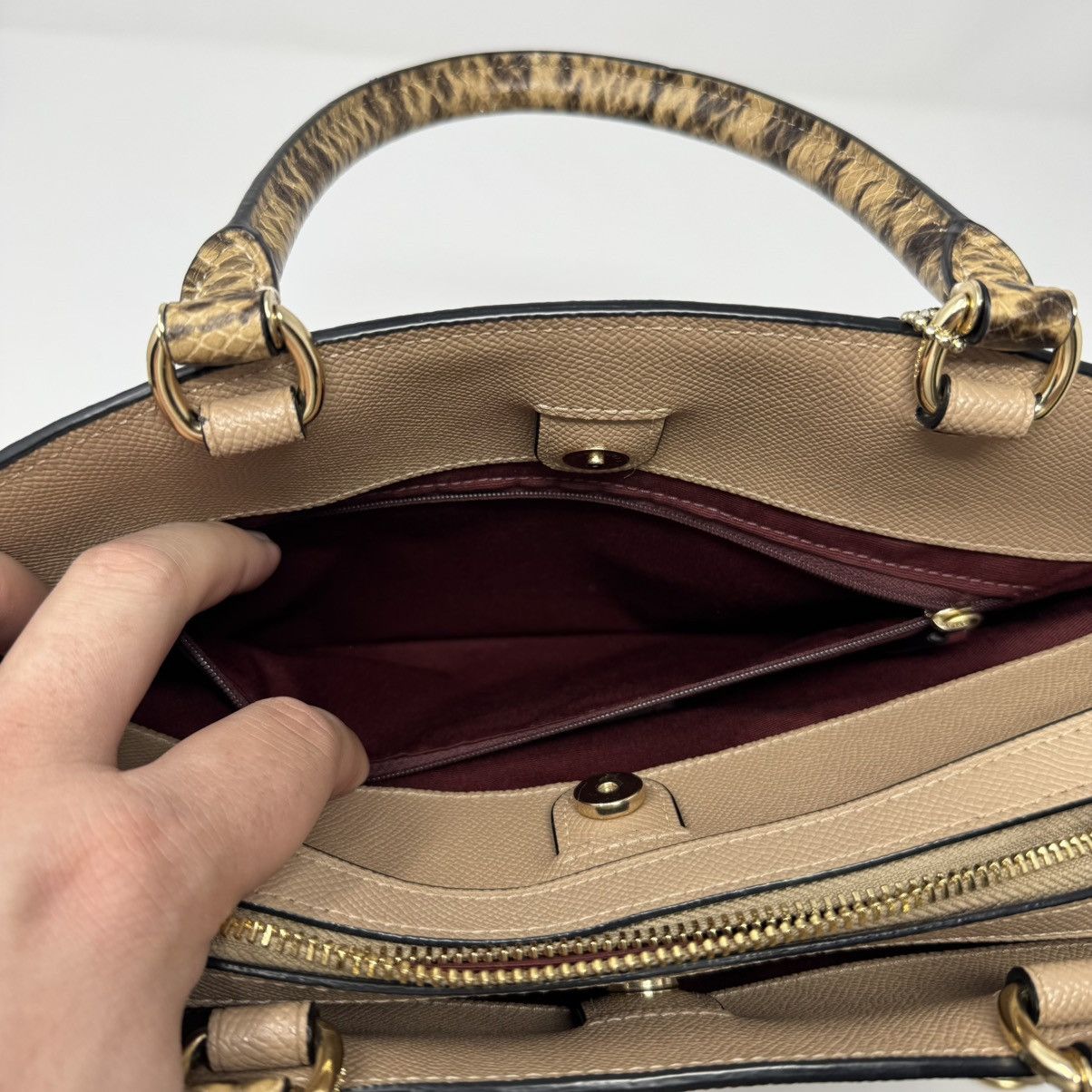 Coach Coach Lillie Carryall Daisy Applique Bag Snake Leather Size ONE SIZE - 22 Thumbnail