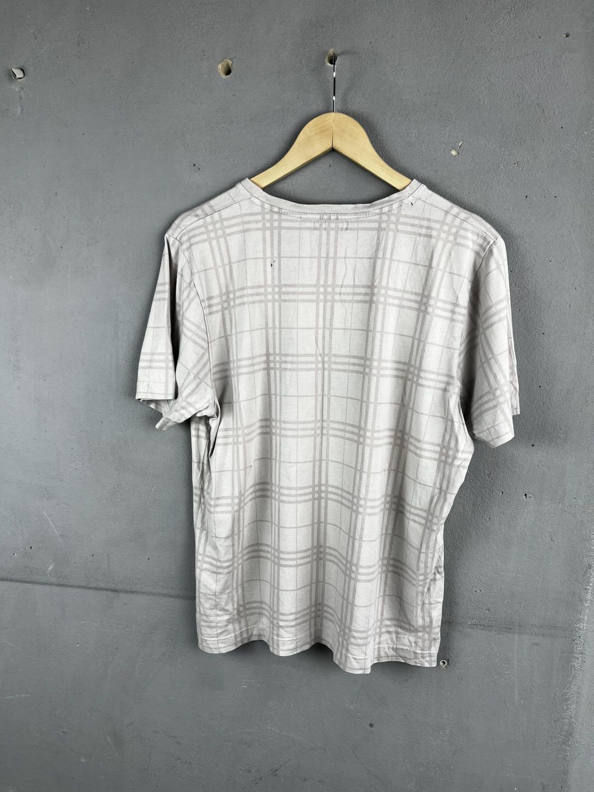 Burberry Burberry t shirt vintage Size US L / EU 52-54 / 3 - 8 Thumbnail