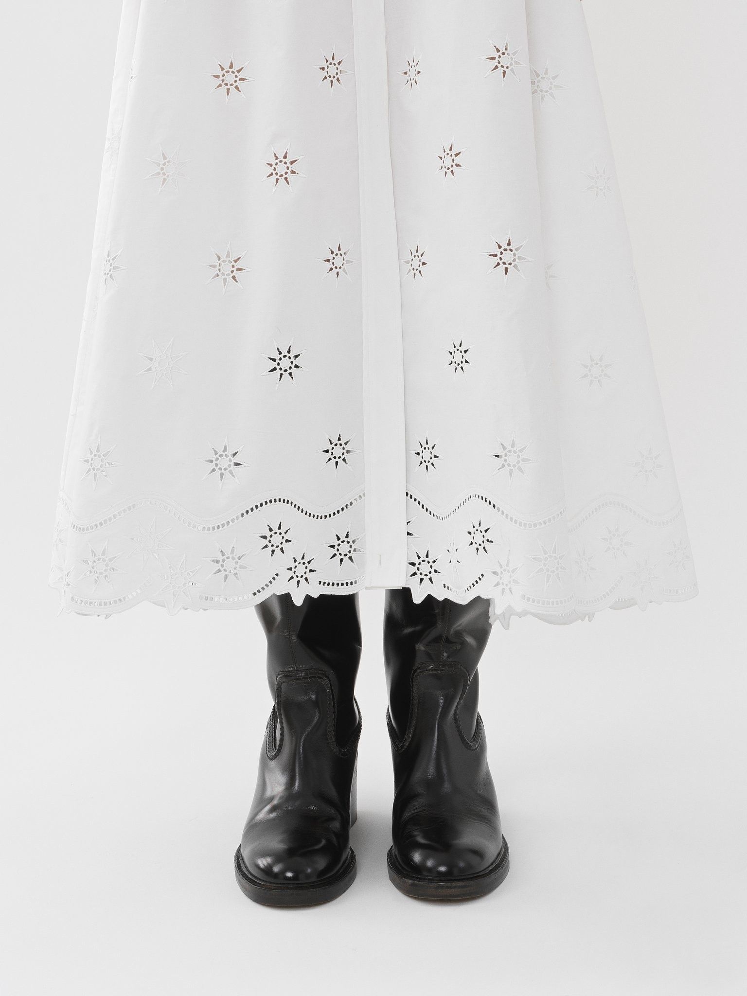 Chloe o1y0825 Midi Dress in White Size M / US 6-8 / IT 42-44 - 4 Thumbnail