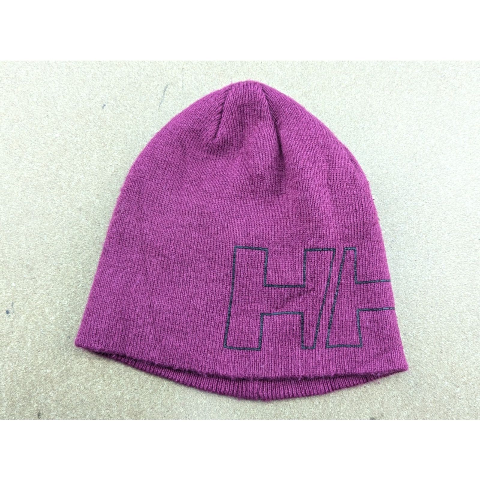 Helly Hansen Helly Hansen Beanie Hat Purple Size S-M 55-56 Acrylic Stretch Unisex Adults Knit Hat Mens Womens Size ONE SIZE - 2 Thumbnail