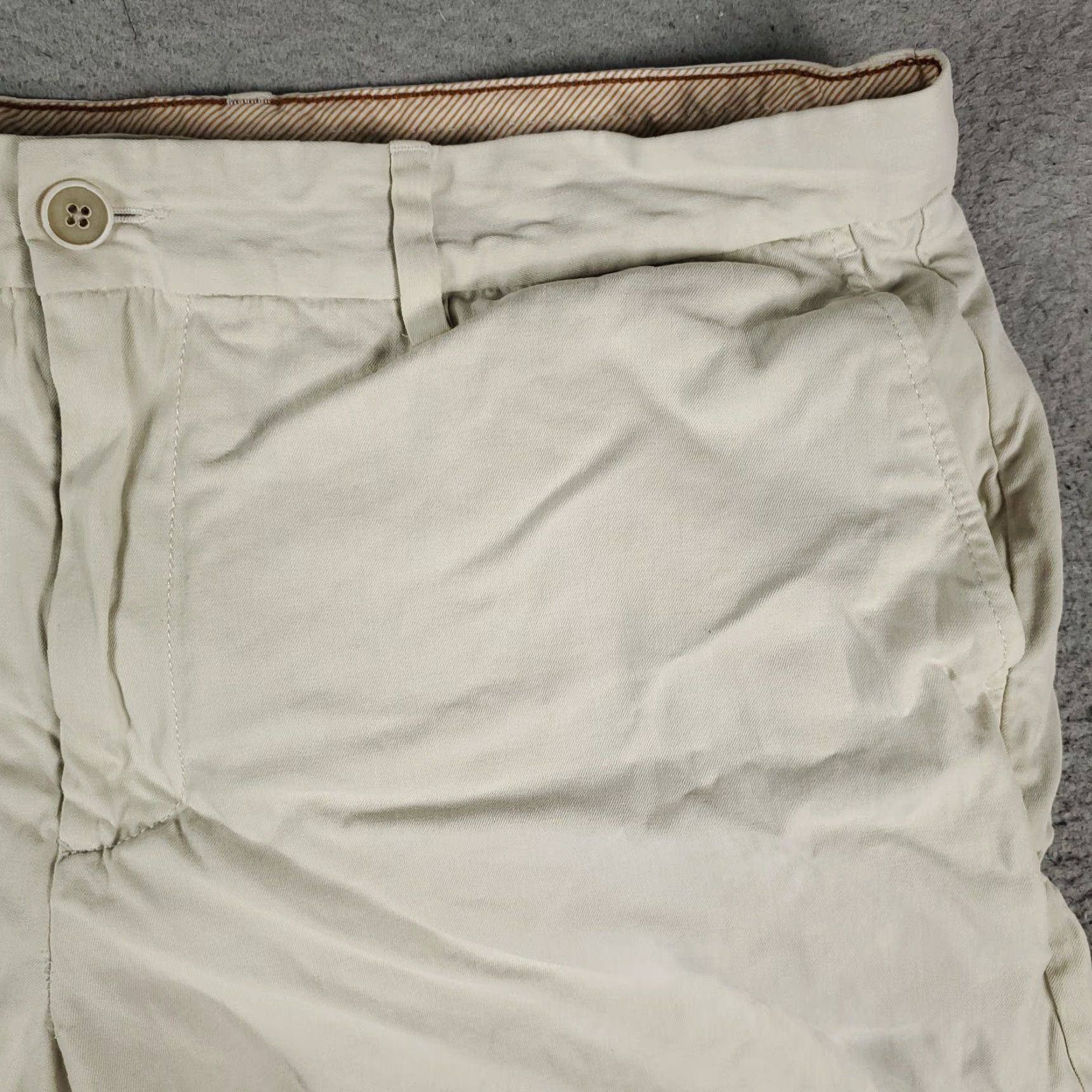 Tommy Bahama VINTAGE Tommy Bahama Mens Shorts Size 40 Casual Ivory Silk Flat Front Chino Size US 40 / EU 56 - 3 Thumbnail