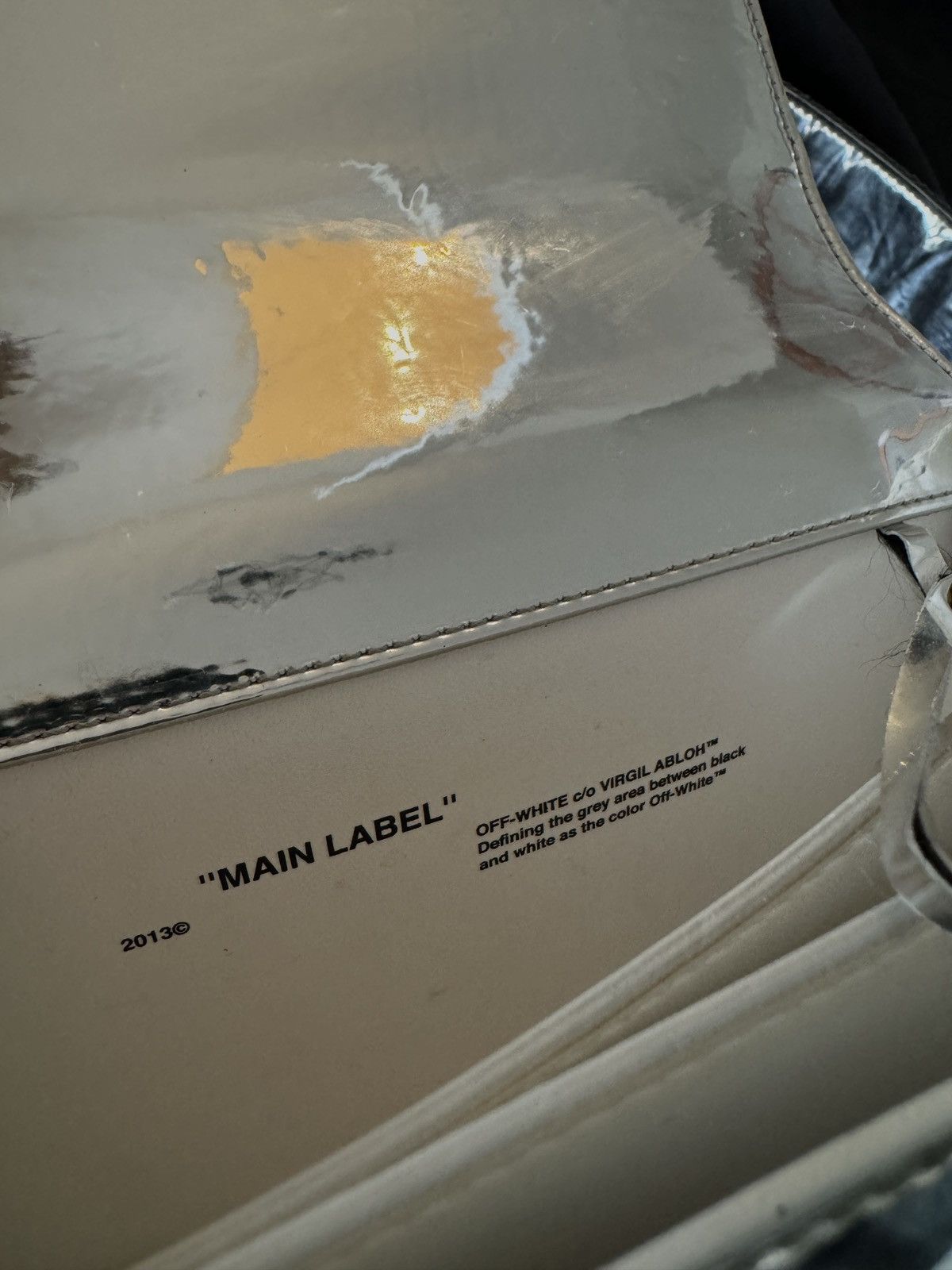 Off-White Off-White Silver Metallic Leather Bag c/o Virgil Abloh Size ONE SIZE - 2 Thumbnail