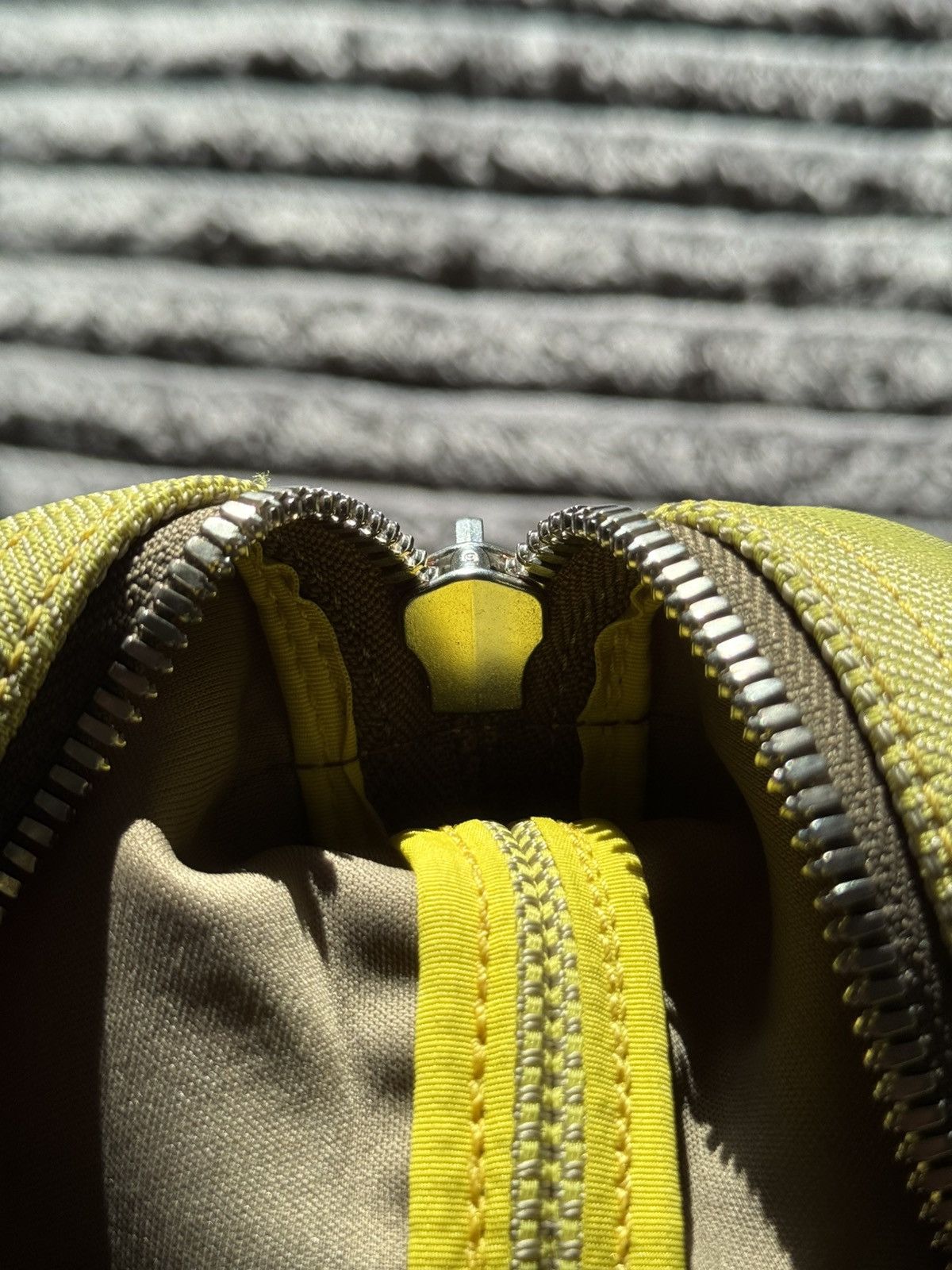 Louis Vuitton Louis Vuitton Limited Edition LV Cup America Cube Bag Size ONE SIZE - 15 Thumbnail