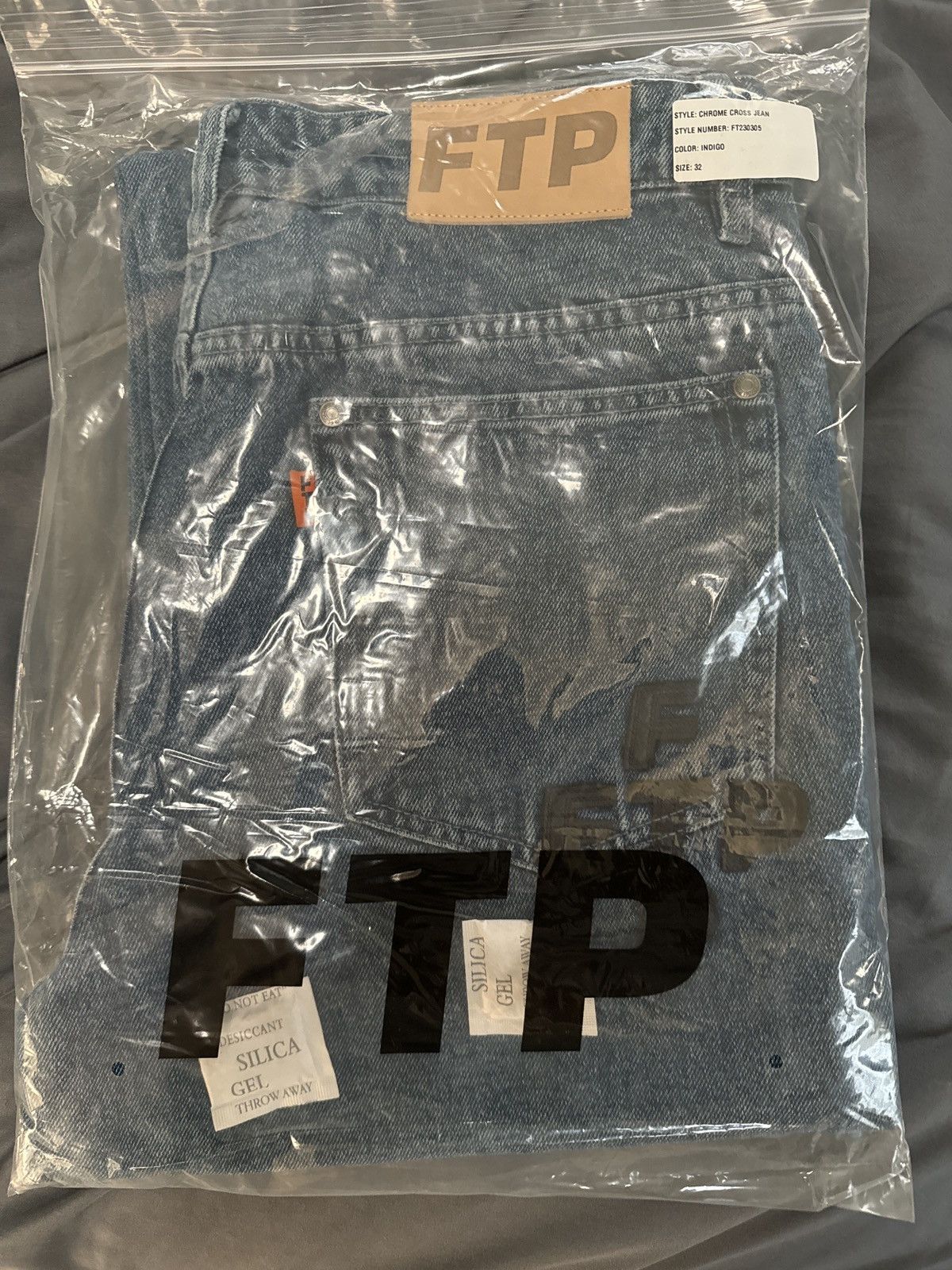 Fuck The Population FTP Cross Logo Denim Jeans Indigo Size