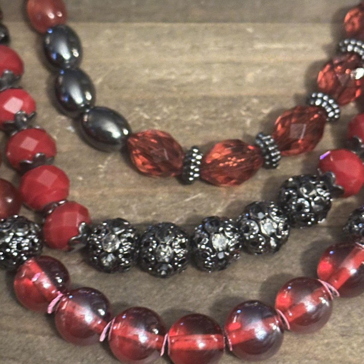 Other Multi strand layered red bead gunmetal silver necklace Size ONE SIZE - 4 Thumbnail