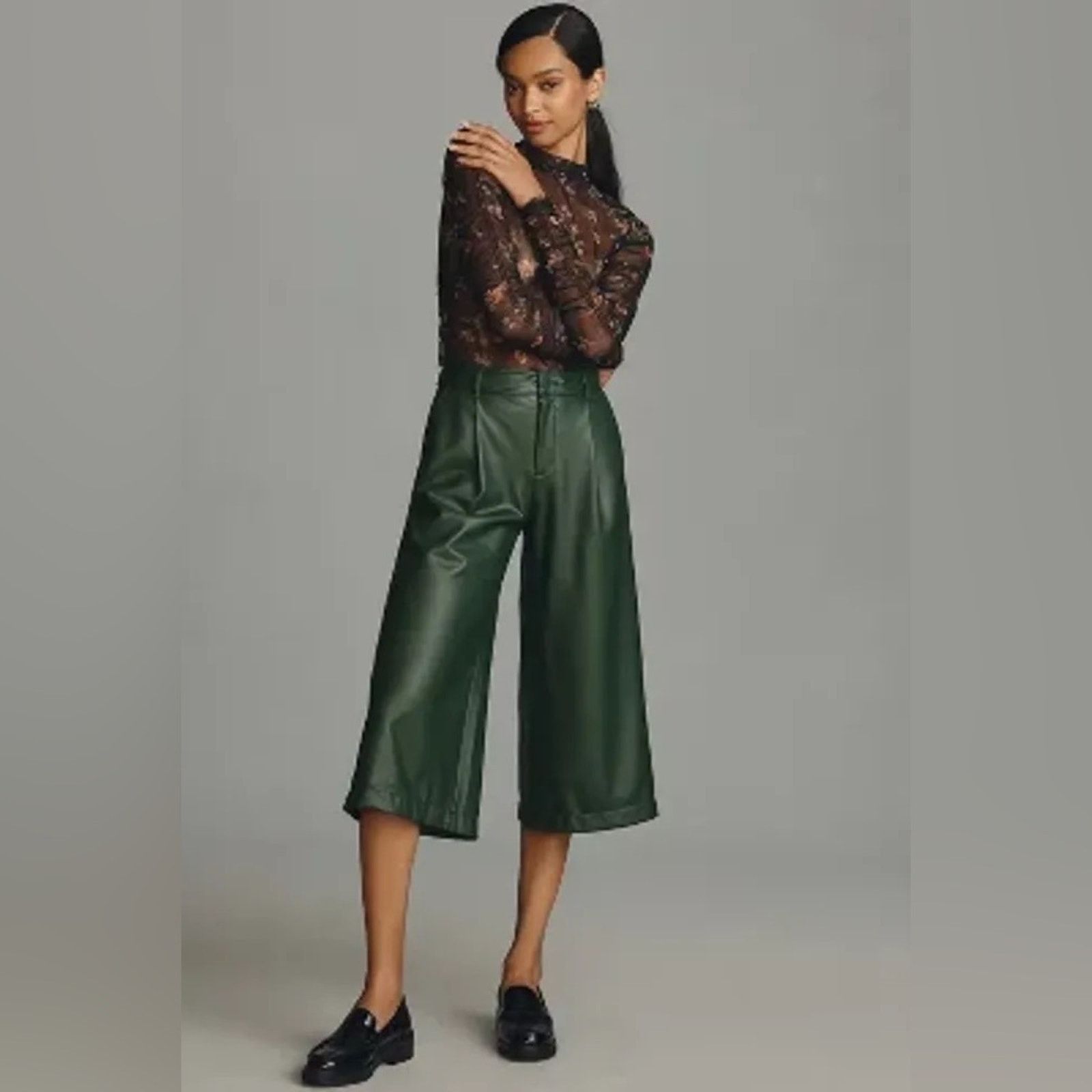 Anthropologie Anthropologie Faux Leather Capris Culottes Cropped US 8 Size 30" / US 8 / IT 44 - 2 Thumbnail