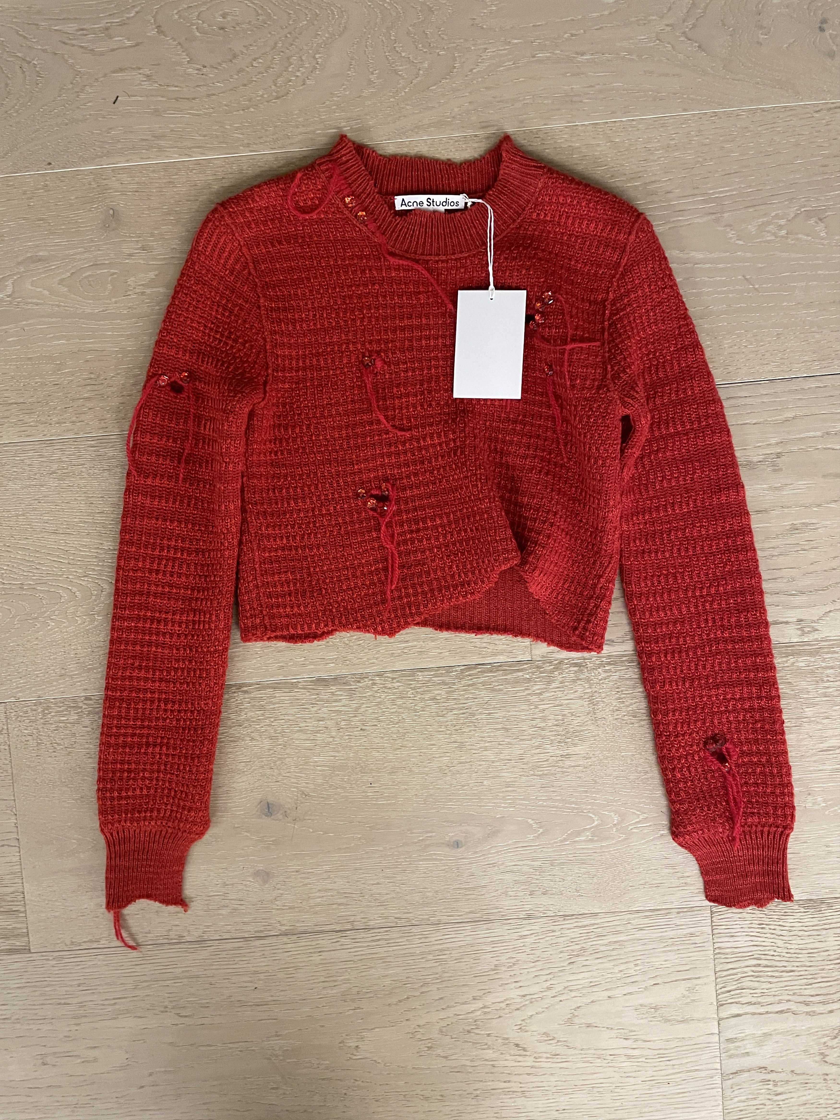 Acne Studios $740 Acne Studios Distressed Crop Knit Sweater Size S / US 4 / IT 40 - 2 Thumbnail