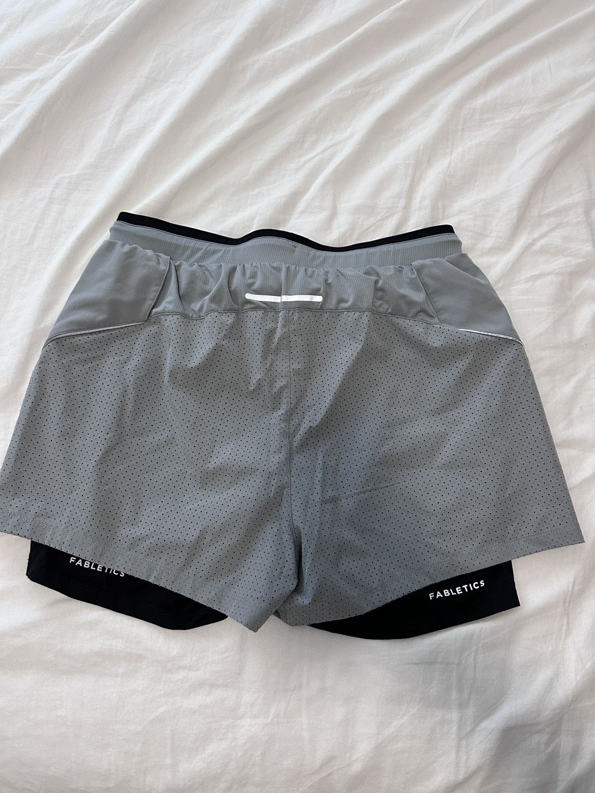 Fabletics Fabletics running shorts 5inch inseam Size US 32 / EU 48 - 2 Thumbnail