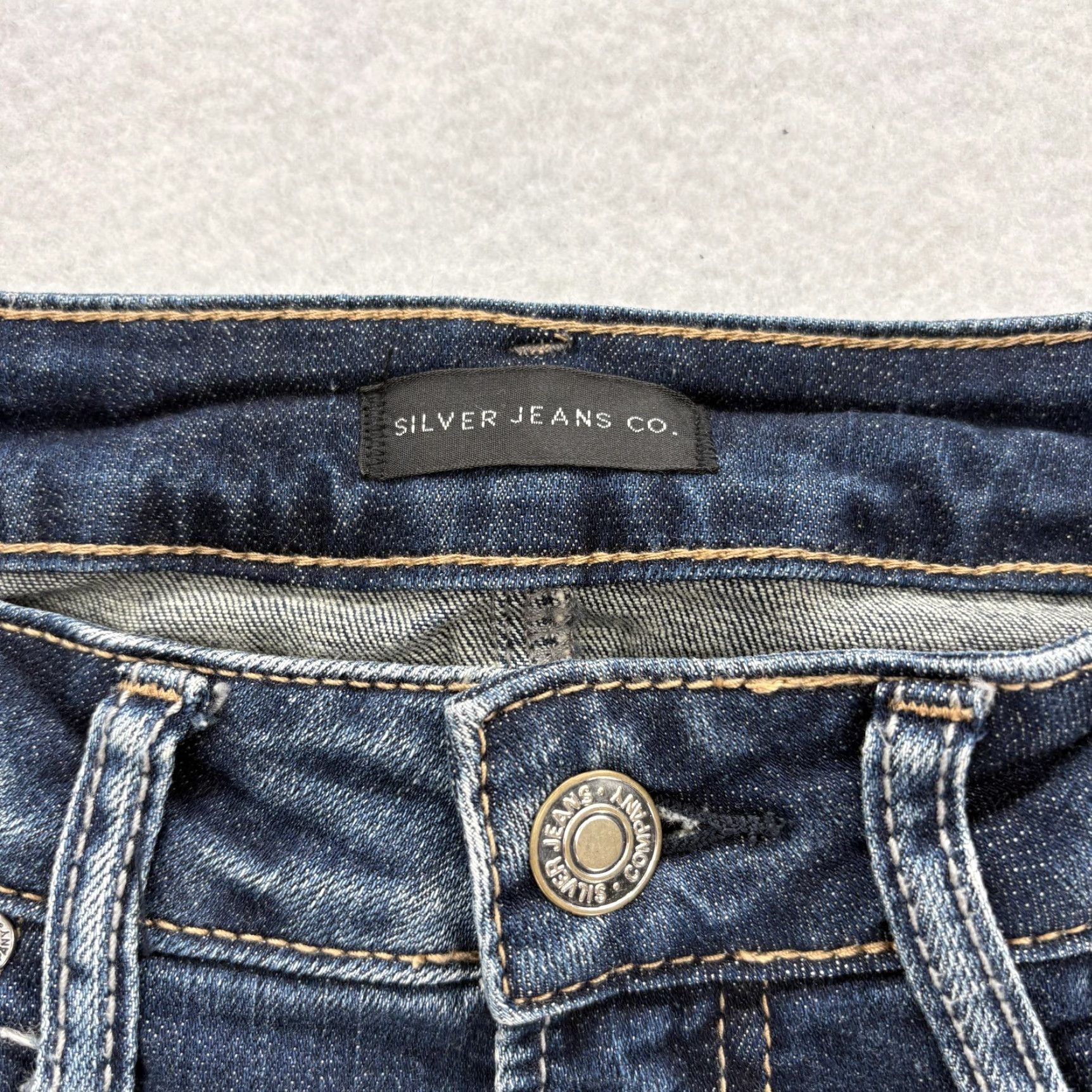 Silver Jeans Co. VINTAGE? No. Silver Jeans Suki Skinny Crop Womens 29x26 Blue Stretch Denim Grunge Western Size 29" - 5 Thumbnail