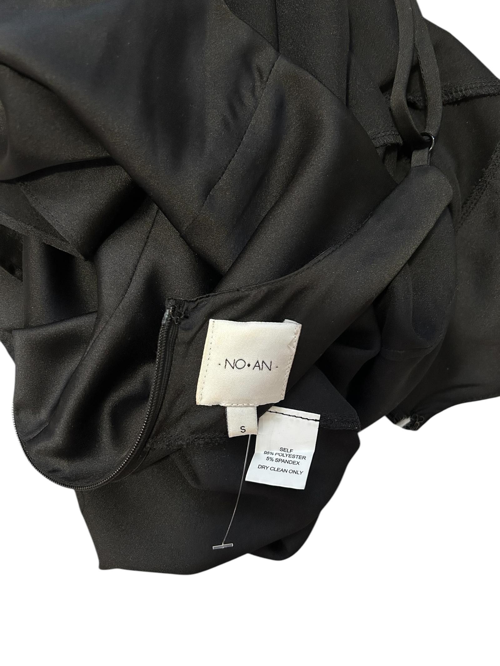 Noah Elegant Black Satin Midi Dress - Perfect for Any Occasion Size S / US 4 / IT 40 - 6 Thumbnail