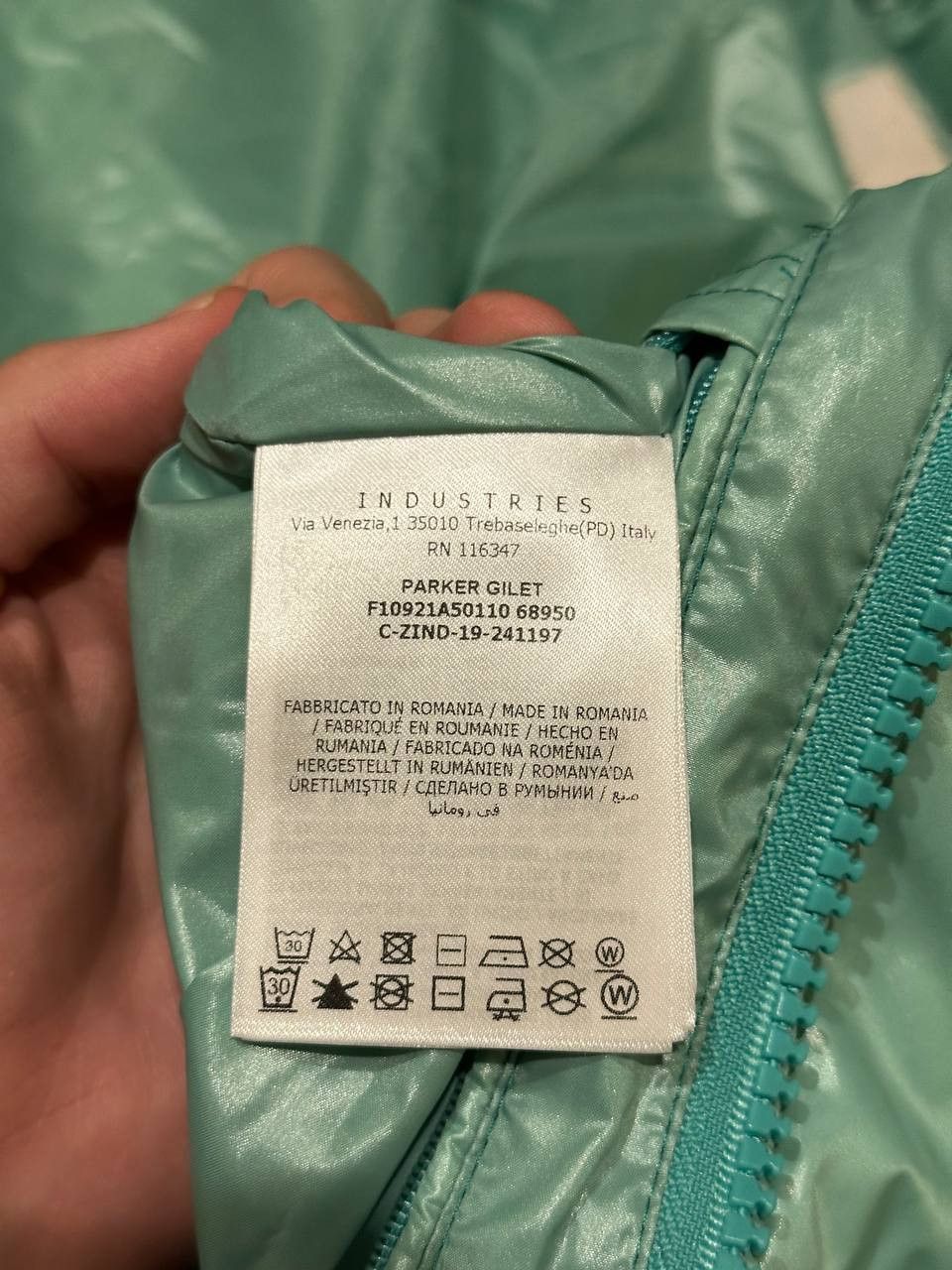 Awake NY × Moncler 🔥Moncler Men's Green 2 Moncler 1952 & Awake Ny Parker Vest Size US L / EU 52-54 / 3 - 9 Thumbnail