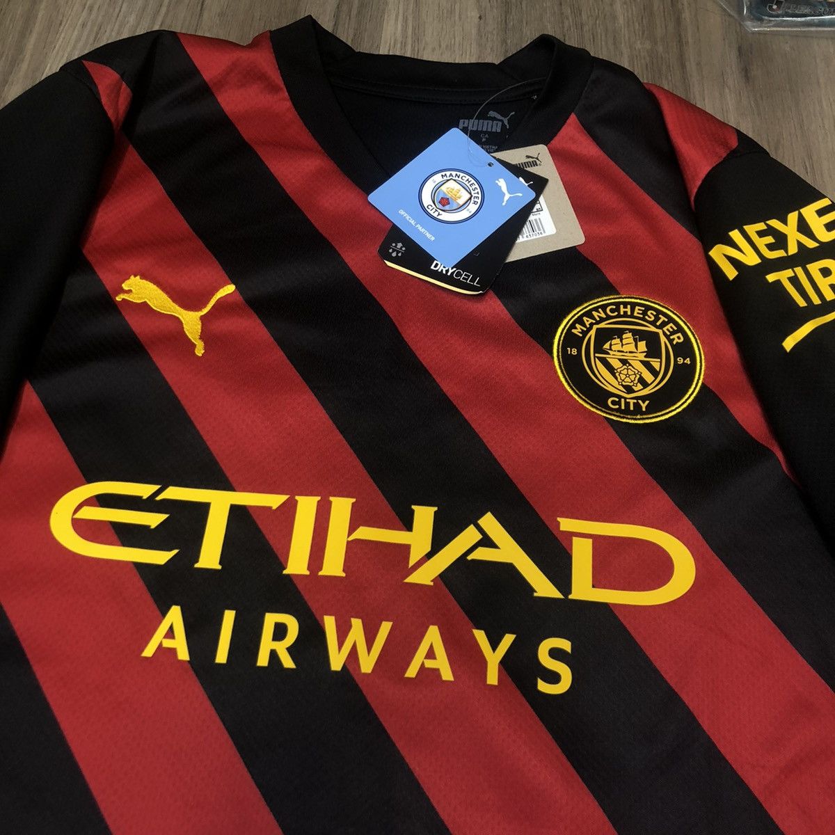 Puma Manchester City 22/23 away shirt #10 Grealish (Bnwt) Size US S / EU 44-46 / 1 - 3 Thumbnail