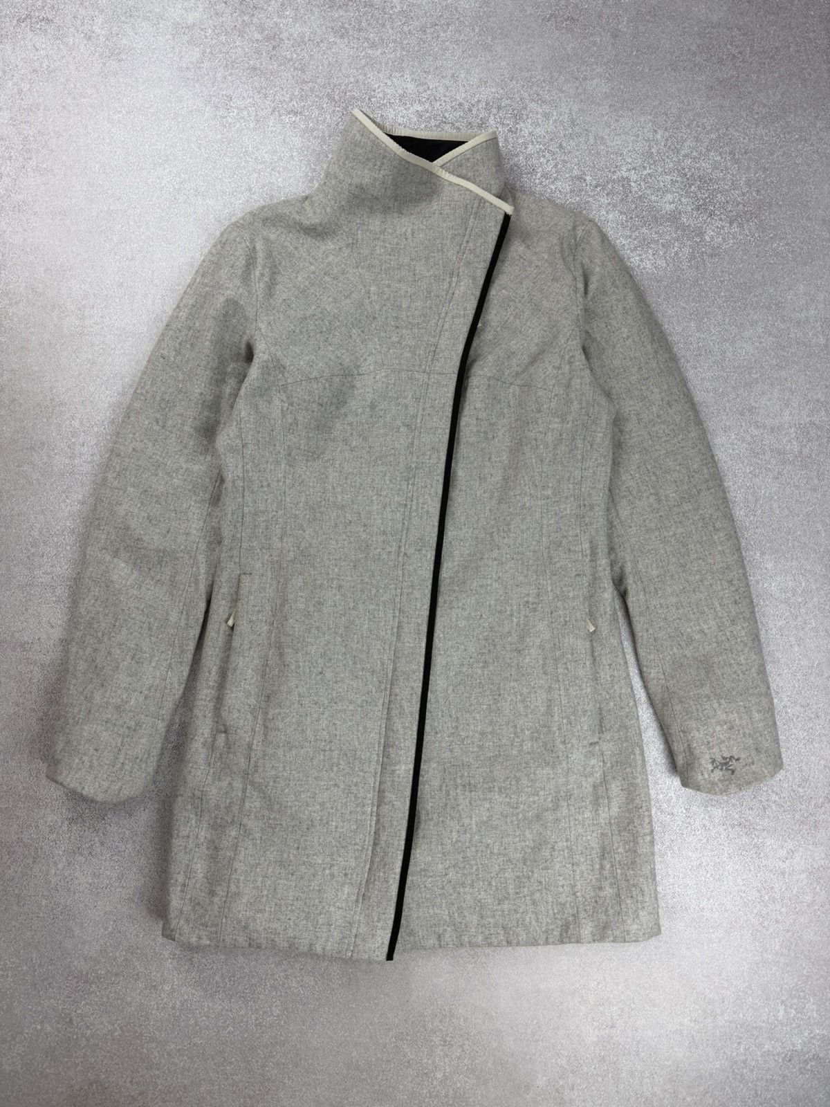 Arc'teryx Arcteryx Women’s Wool Coat Jacket Size S Size S / US 4 / IT 40 - 1 Thumbnail