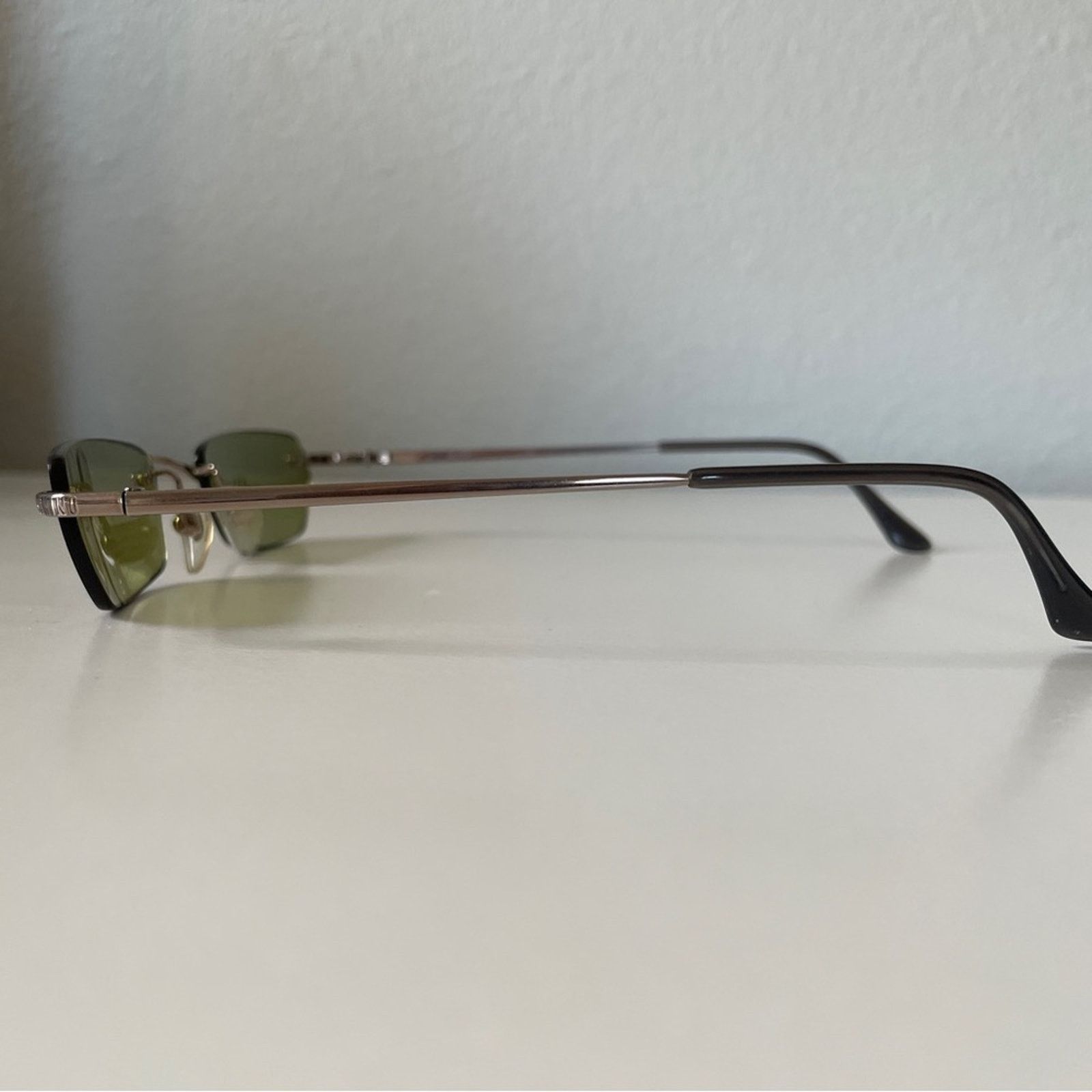 Moschino rare vintage moschino green tinted mini sunglasses Size ONE SIZE - 2 Thumbnail