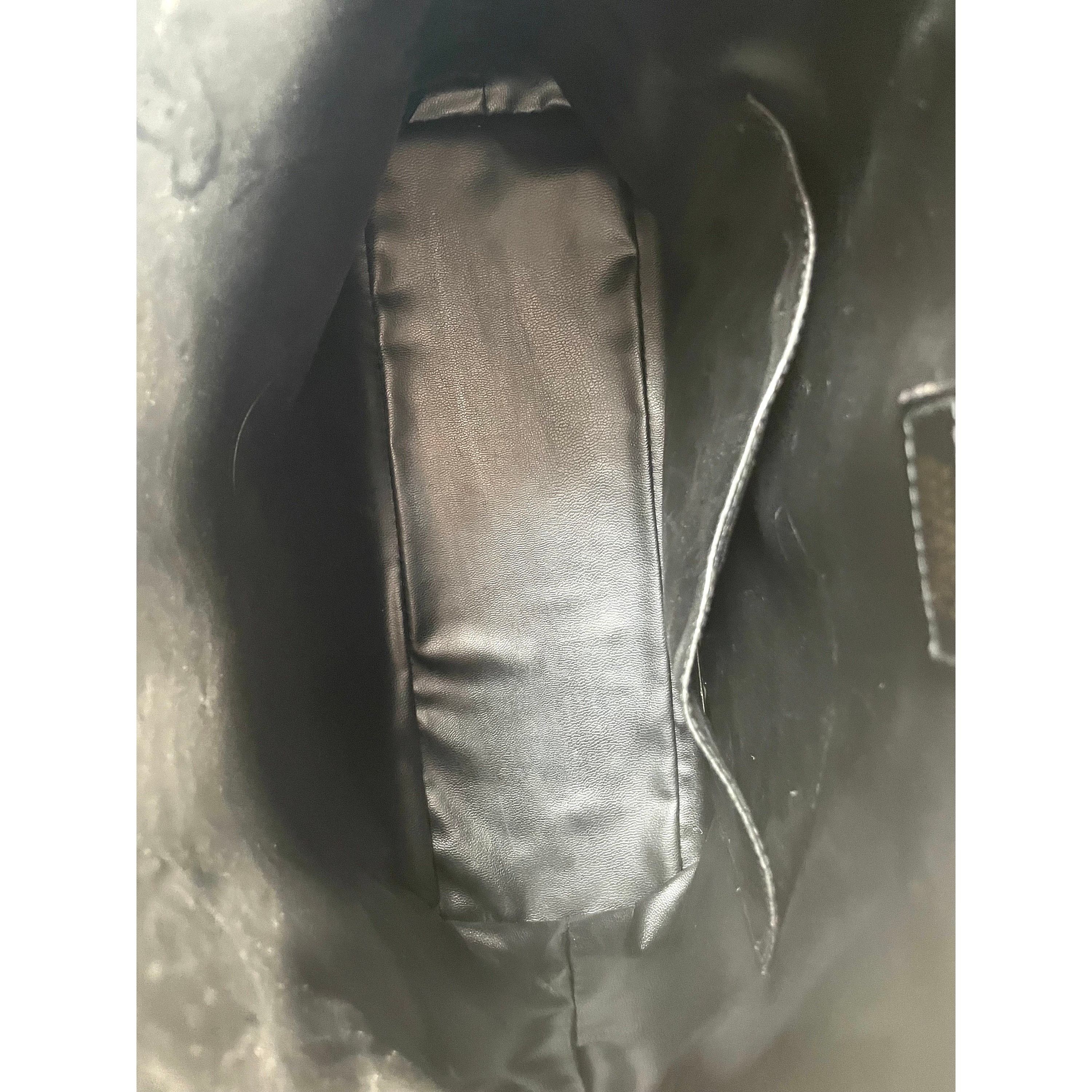 Roberta di Camerino Vintage Roberta di Camerino black leather mini bolide bag Size ONE SIZE - 9 Thumbnail