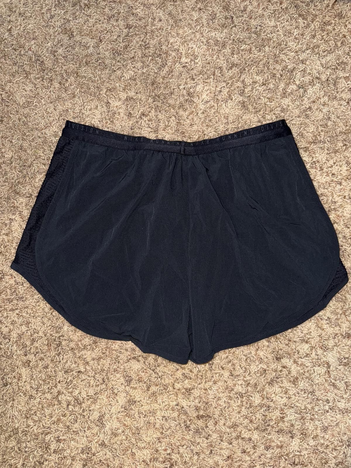 Nike Nike Dri-FIT Run Division Tempo Luxe Women's Running Shorts Size 32" / US 10 / IT 46 - 8 Thumbnail