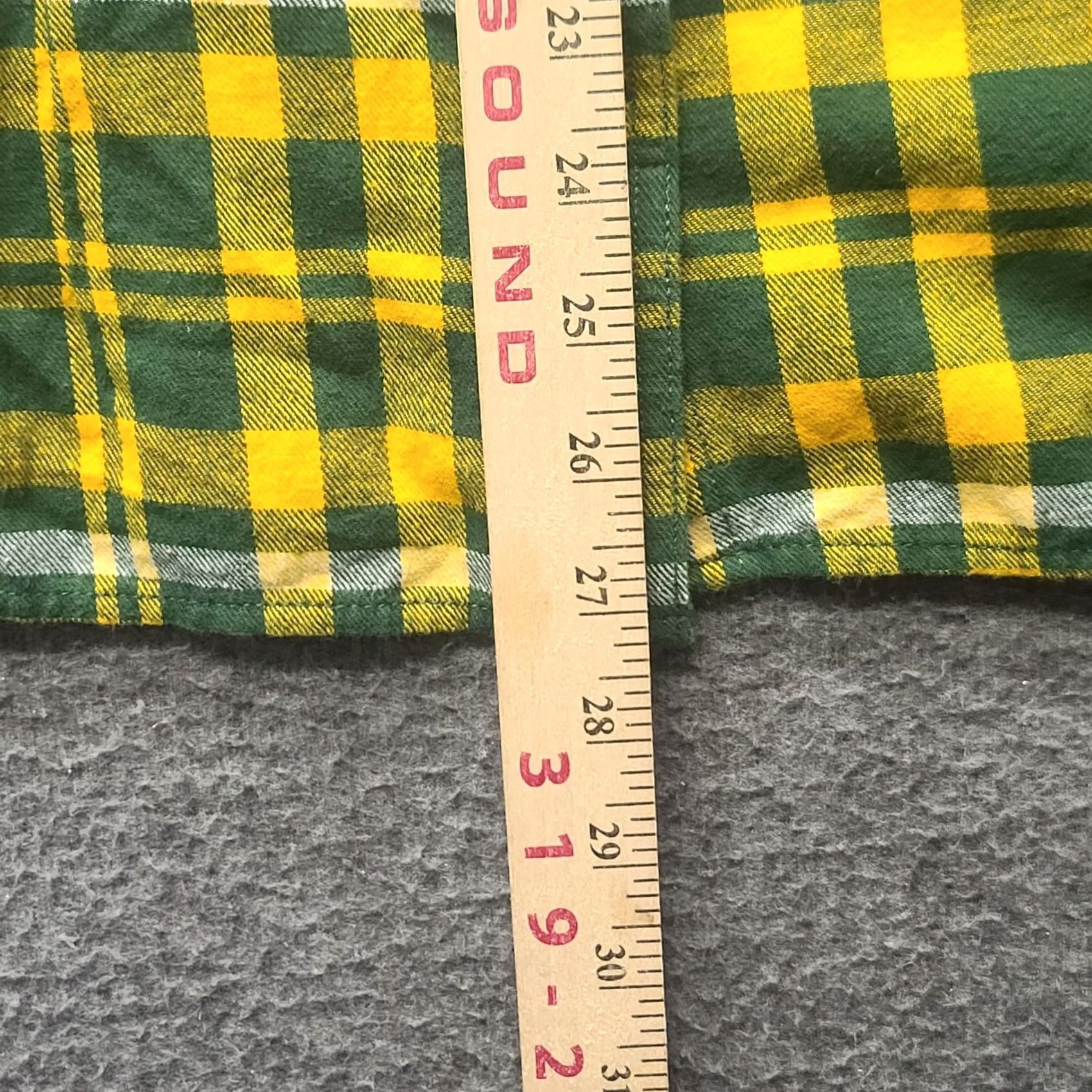 Vintage VINTAGE Duluth Trading Free Swingin Flannel Shirt Womens M Relaxed Fit Green Bay Packers Shirt M Green Plaid Casual Outdoor Sports Mens Size M / US 6-8 / IT 42-44 - 4 Thumbnail