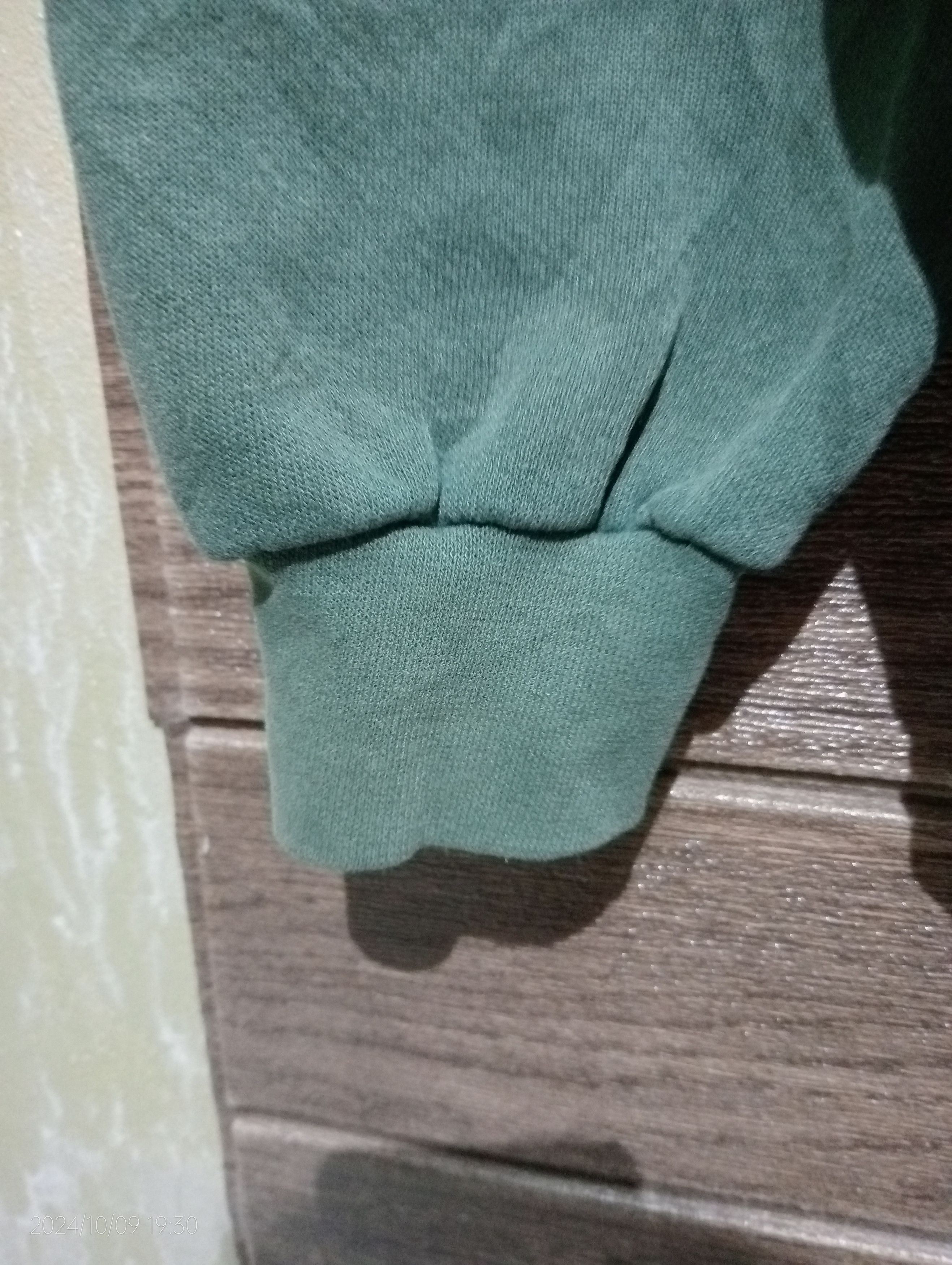 Vintage Vintage '90s The Disney Store Tigger Crewneck Sweatshirt USA Size US M / EU 48-50 / 2 - 8 Thumbnail