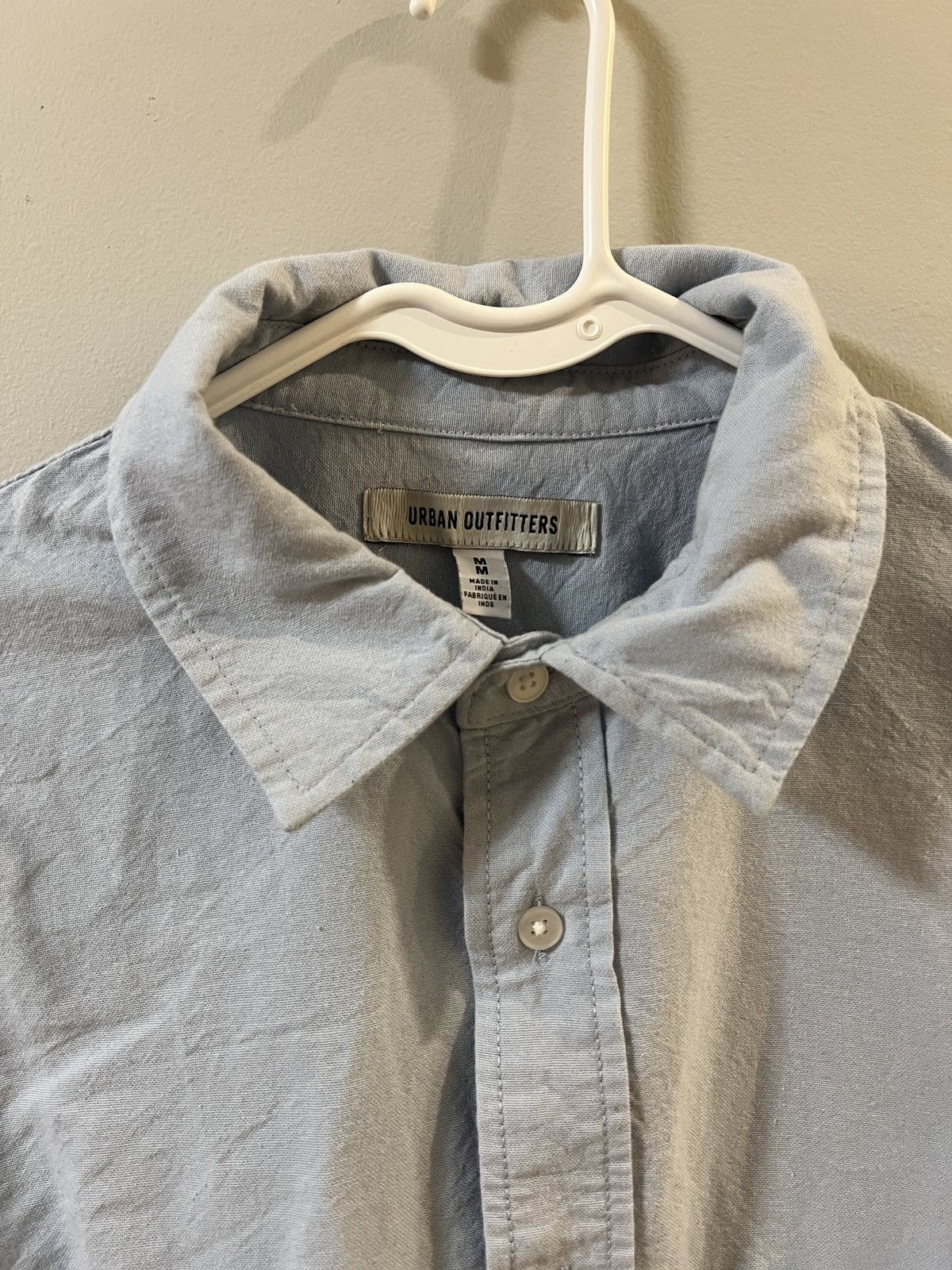 Urban Outfitters UO Blue Cropped Button Tee Size US M / EU 48-50 / 2 - 3 Thumbnail