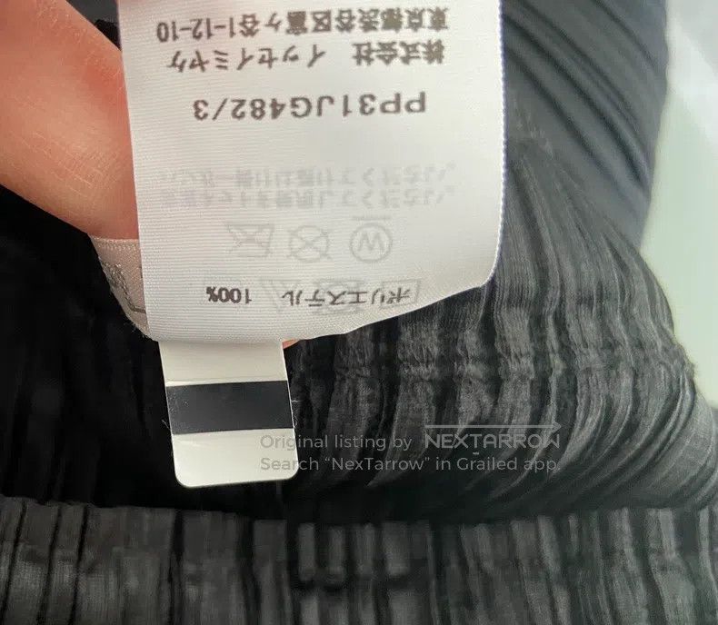 Issey Miyake Issey Miyake size:3 Black Midi Skirt Size 22" - 5 Thumbnail