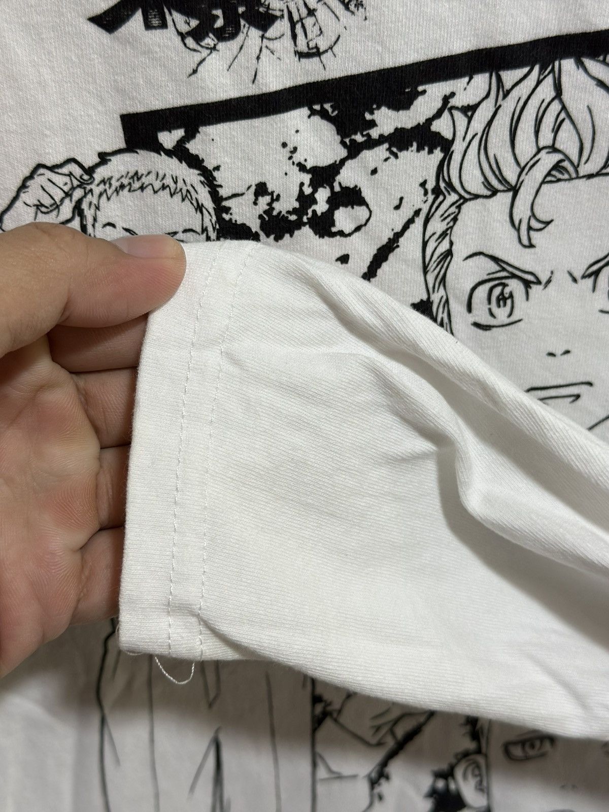 Anime Vintage Tokyo Revengers Long Sleeve Tee Size US L / EU 52-54 / 3 - 4 Thumbnail