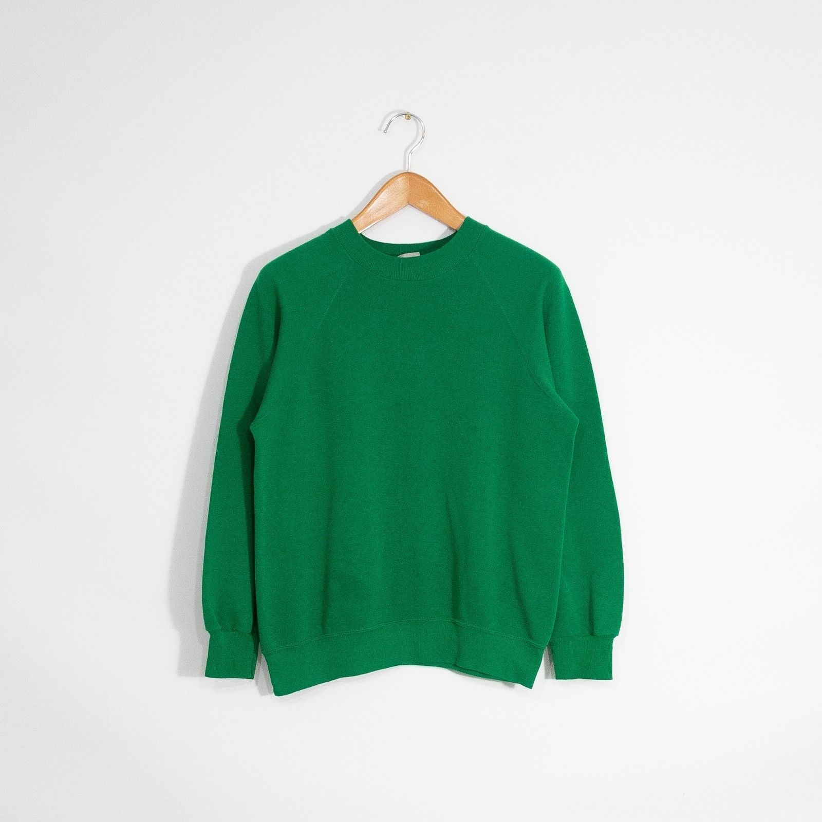 Vintage Vintage 80s Bassett Walker Blank Raglan Sweatshirt Medium Size US M / EU 48-50 / 2 - 1 Thumbnail