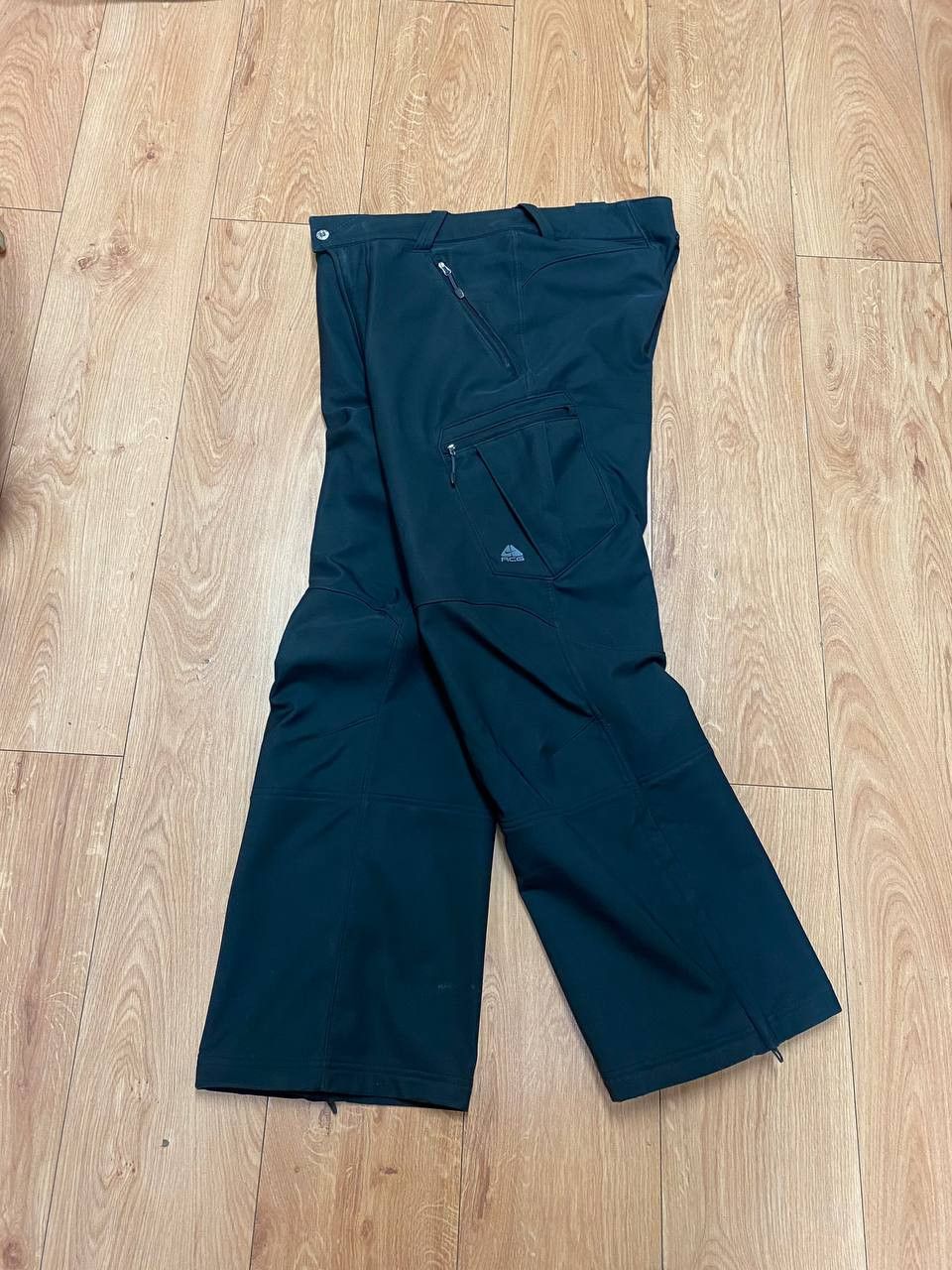 Nike ACG Authentic Nike ACG black softshell pants Size US 40 / EU 56 - 1 Thumbnail
