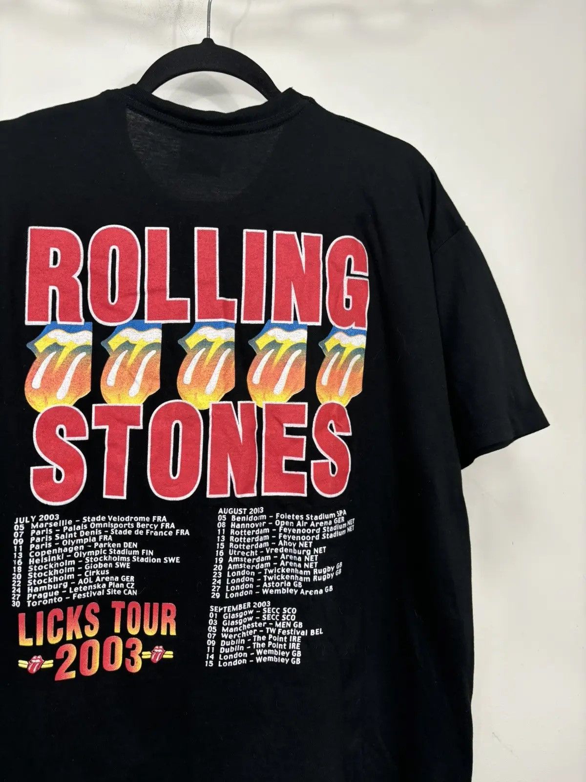 Band Tees × The Rolling Stones × Vintage Vintage The Rolling Stones 2003 Licks Tour Black Band Tee Size US L / EU 52-54 / 3 - 9 Thumbnail