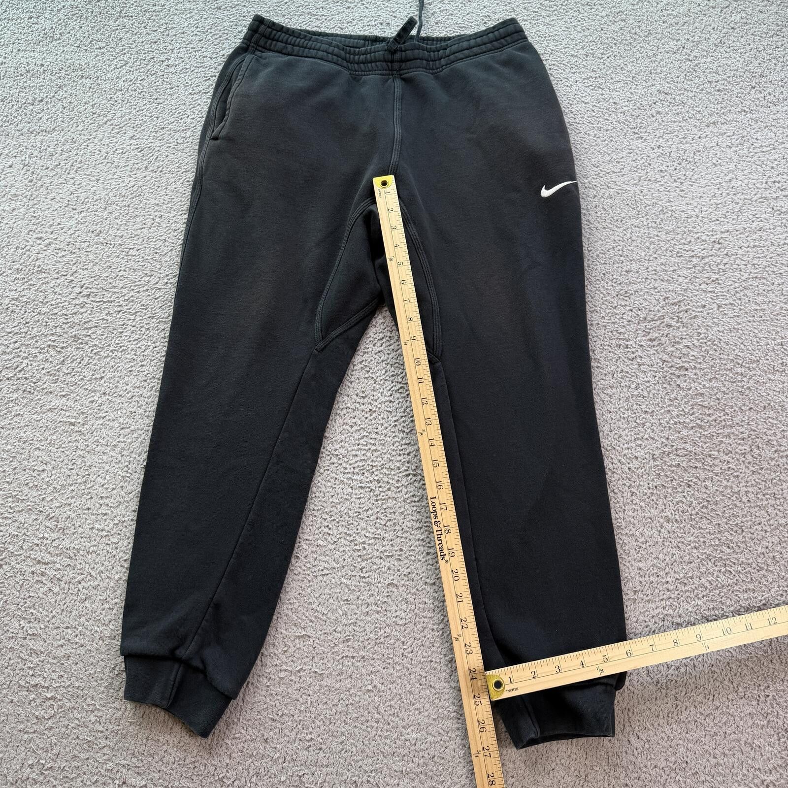 Nike Nike Black Fleece Jogger Sweatpants Mens L Embroidered Size US 34 / EU 50 - 4 Thumbnail