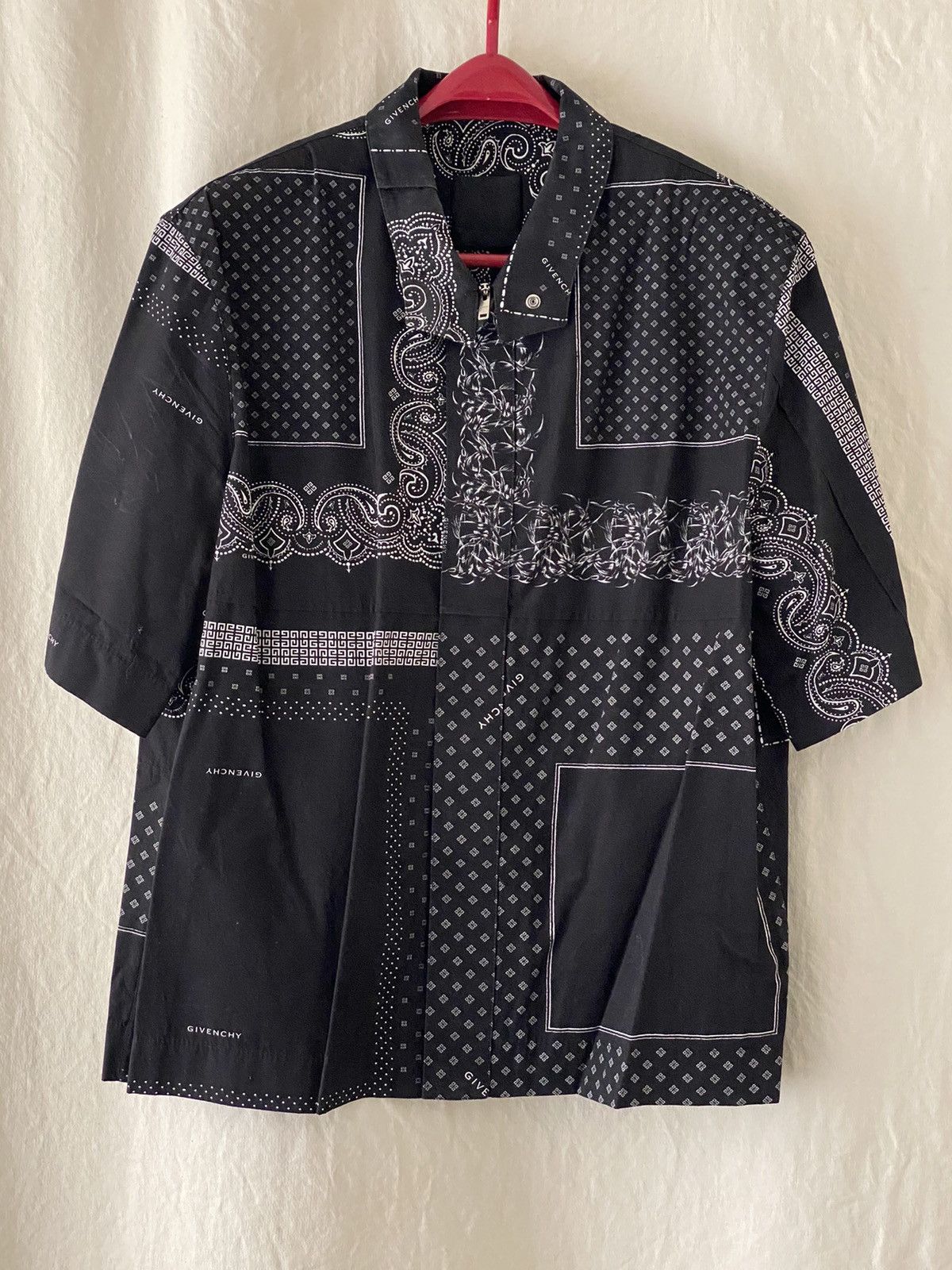 Givenchy Givenchy bandana short sleeve t-shirt Size US M / EU 48-50 / 2 - 3 Thumbnail