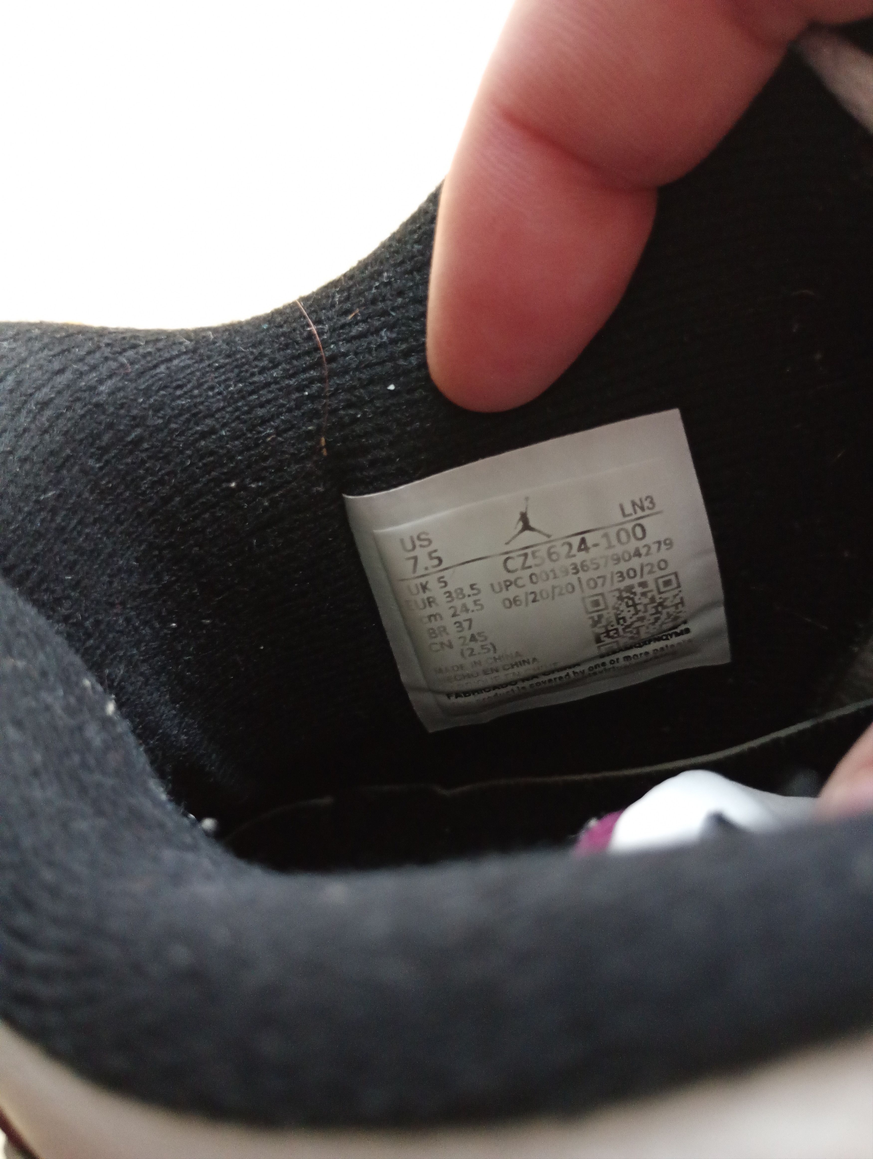 Jordan Brand Nike Air Jordan 4 Retro X Paris Saint Germain Sneakers Size US 7.5 / IT 37.5 - 16 Thumbnail
