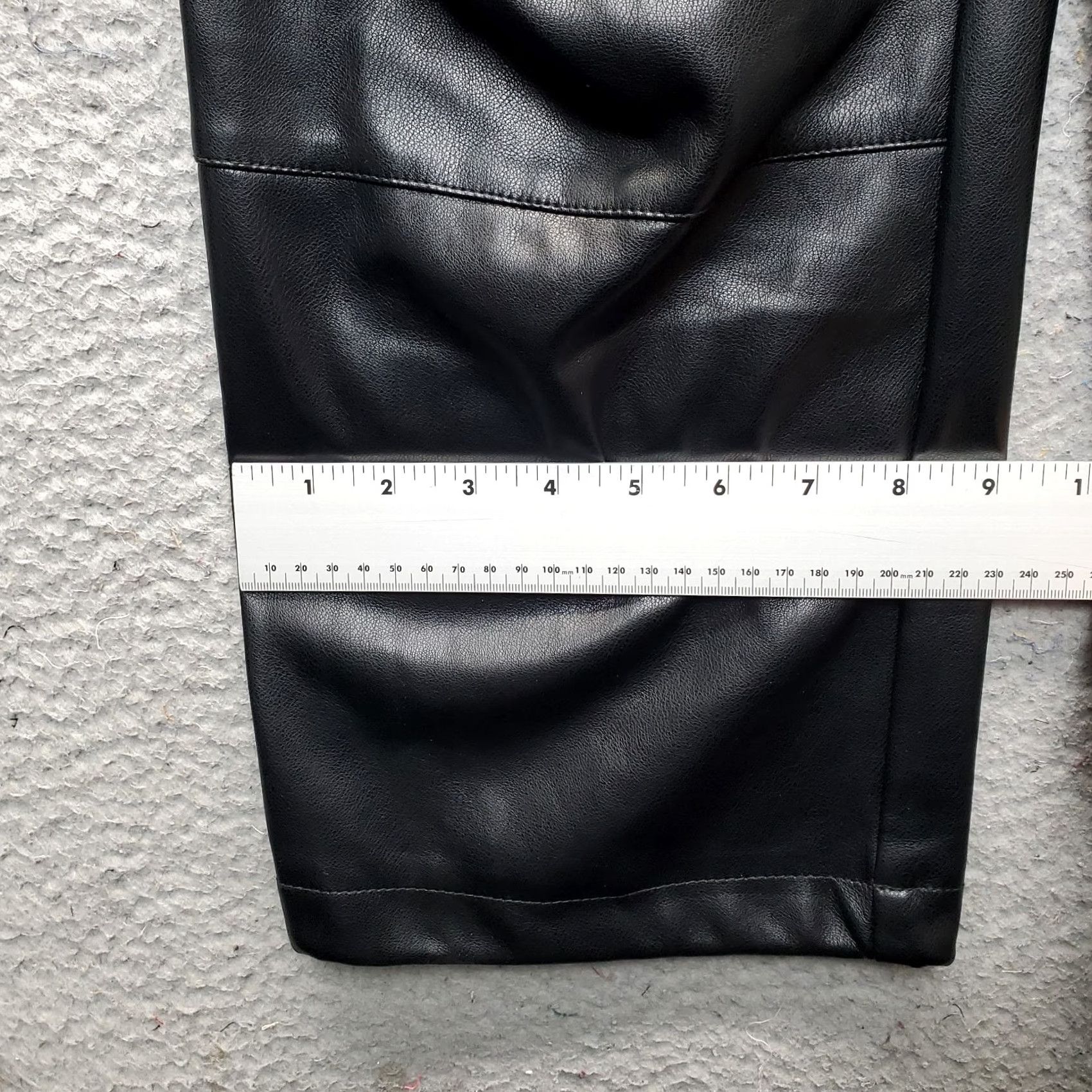 7 For All Mankind 7 For All Mankind Mens Faux Leather Cargo Pants M Black Fleece Lined Straight Size US 31 - 5 Thumbnail
