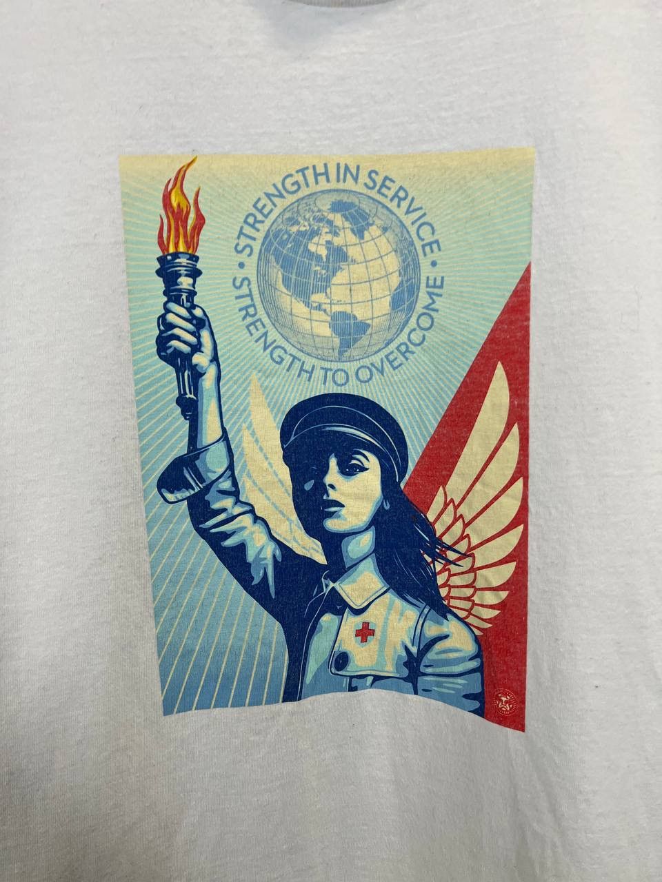Obey Obey art big logo tee Size US M / EU 48-50 / 2 - 3 Thumbnail