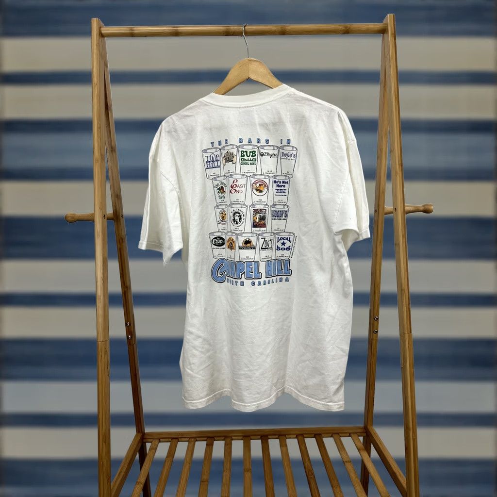 Gildan VINTAGE UNC Nightlife Bars Hillsborough Tar Heels T-Shirt XL White Men N/A Size US XL / EU 56 / 4 - 1 Thumbnail