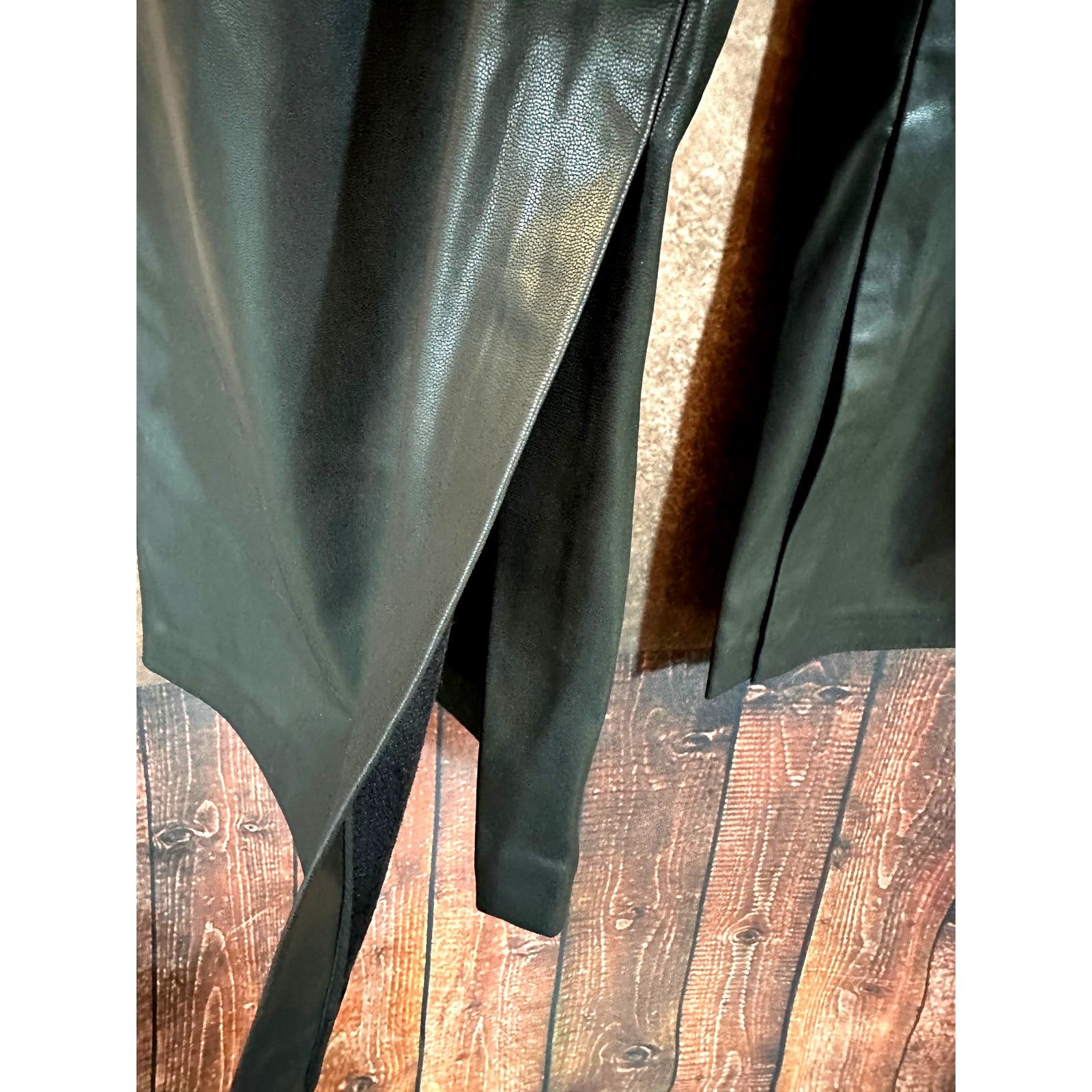 Tanya Taylor Tanya Taylor Adler Faux Leather Pants Bottom Slits Black 18 Size 40" / US 18 - 13 Thumbnail