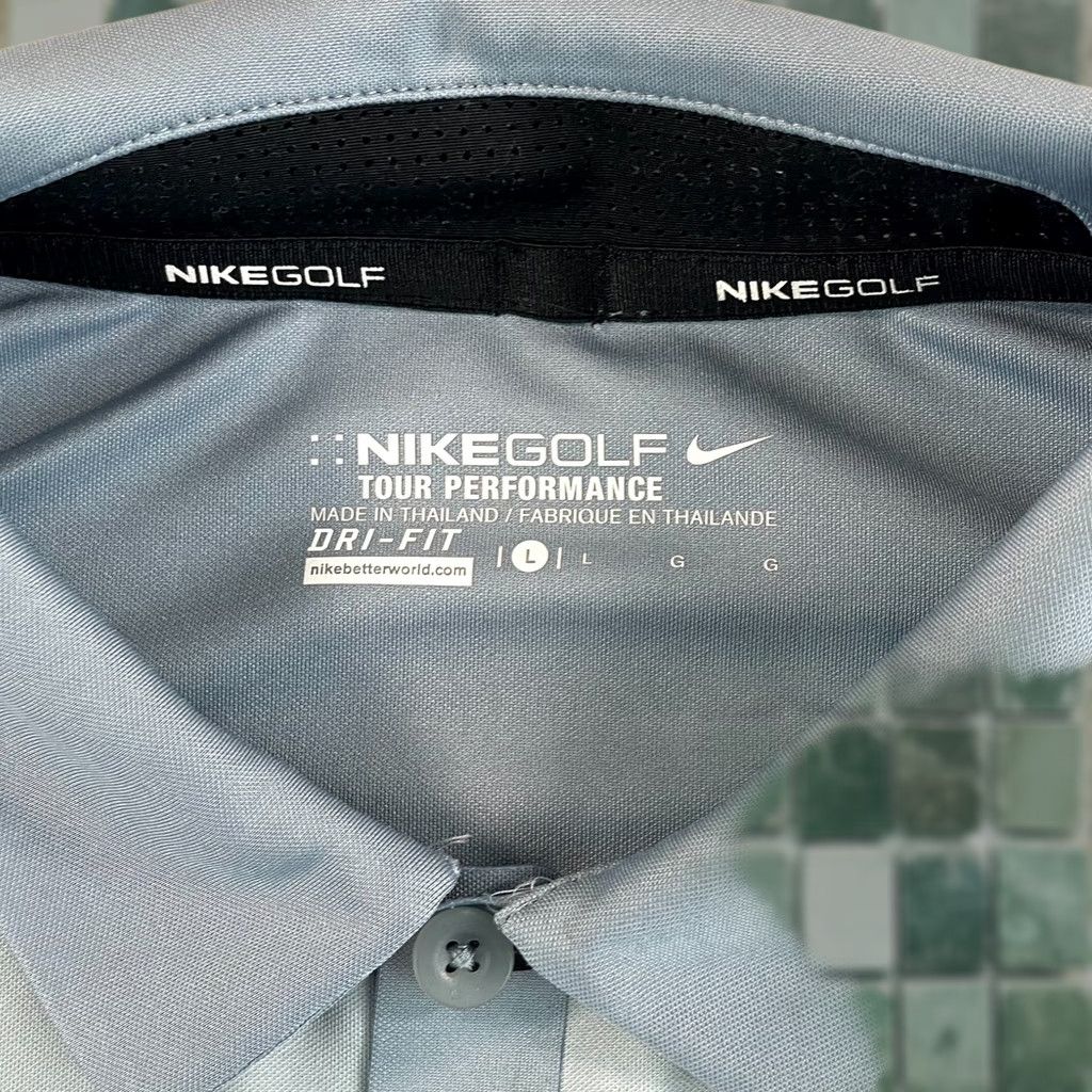 Nike Nike Golf Polo Shirt Men L Gray Pink Dri-Fit Tour Performance Innovation I Nike Golf Polo Shirt Men L Gray Pink Dri-Fit NWOT Size US L / EU 52-54 / 3 - 1 Thumbnail