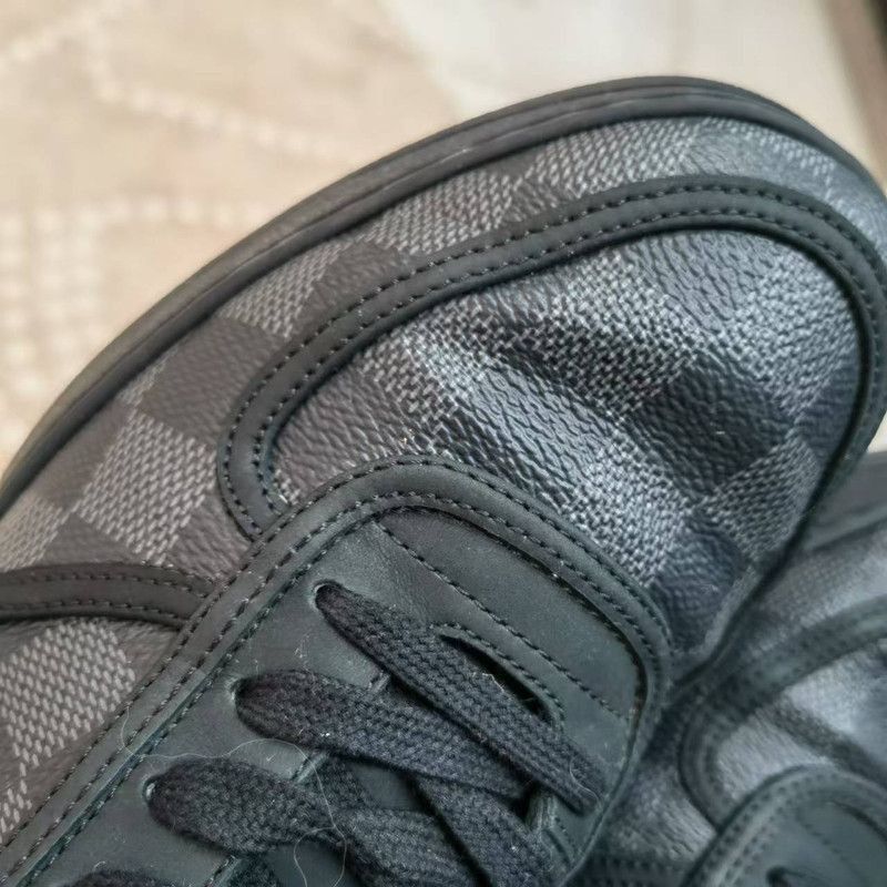 Louis Vuitton Louis Vuitton Rivoli High-Top Sneakers for Men - Size US 8 / EU 41 - 6 Thumbnail