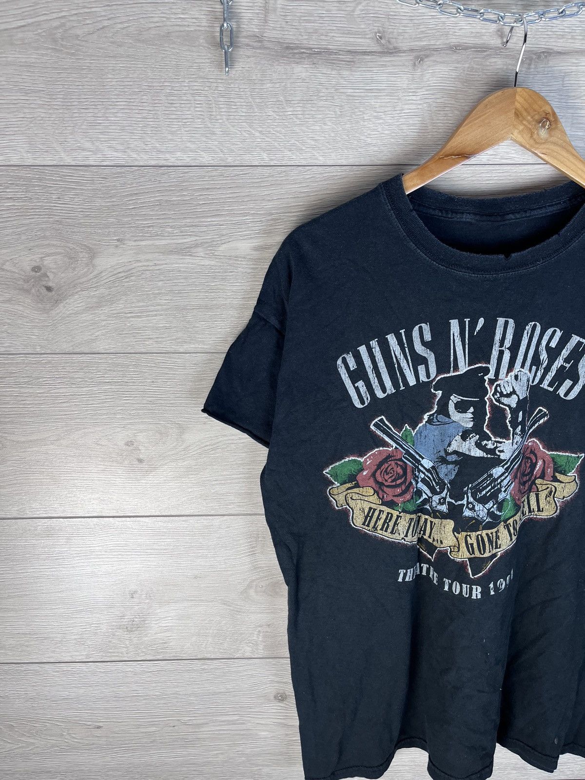 Fruit Of The Loom Vintage men’s merch Guns N’roses 1991s size Xl Size US XL / EU 56 / 4 - 2 Thumbnail