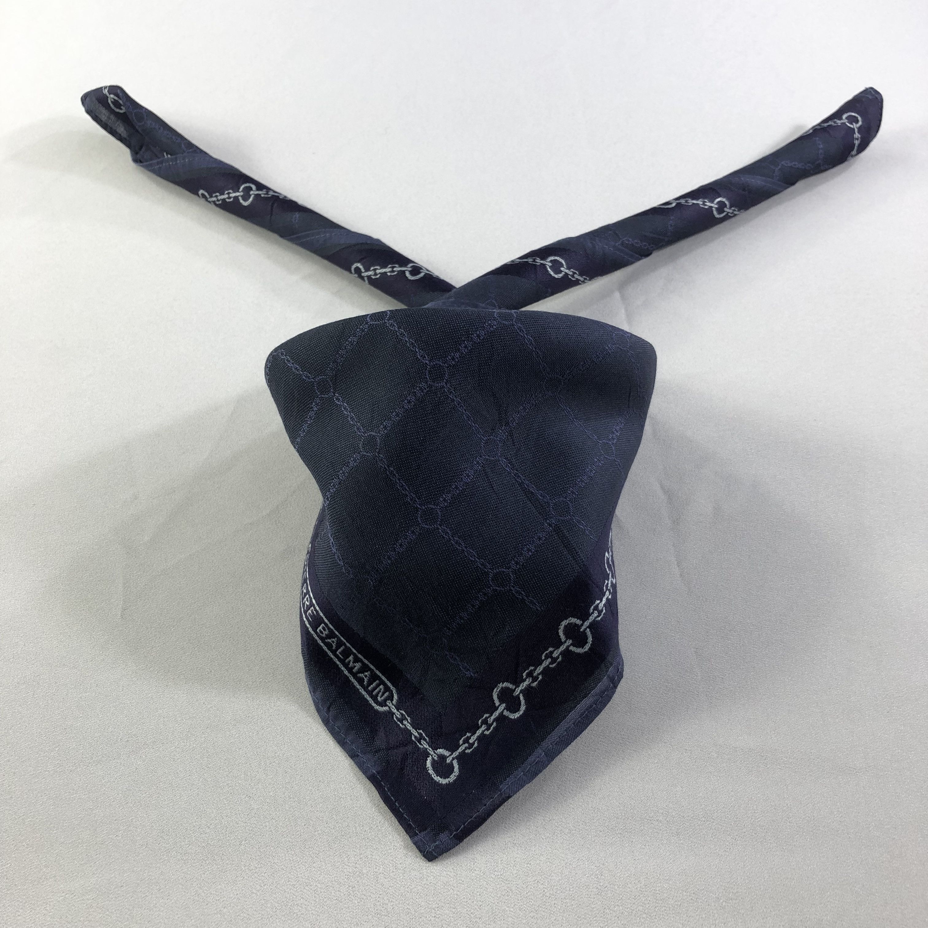 Pierre Balmain × Vintage Pierre Balmain Handkerchief Neckerchief Bandana H1701 Size ONE SIZE - 1 Thumbnail