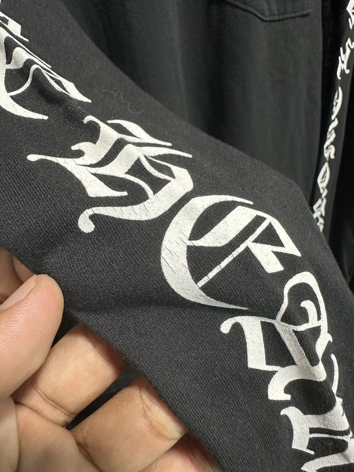 Chrome Hearts (SOLD) Chrome hearts scroll logo long sleeve shirt Size US L / EU 52-54 / 3 - 7 Thumbnail
