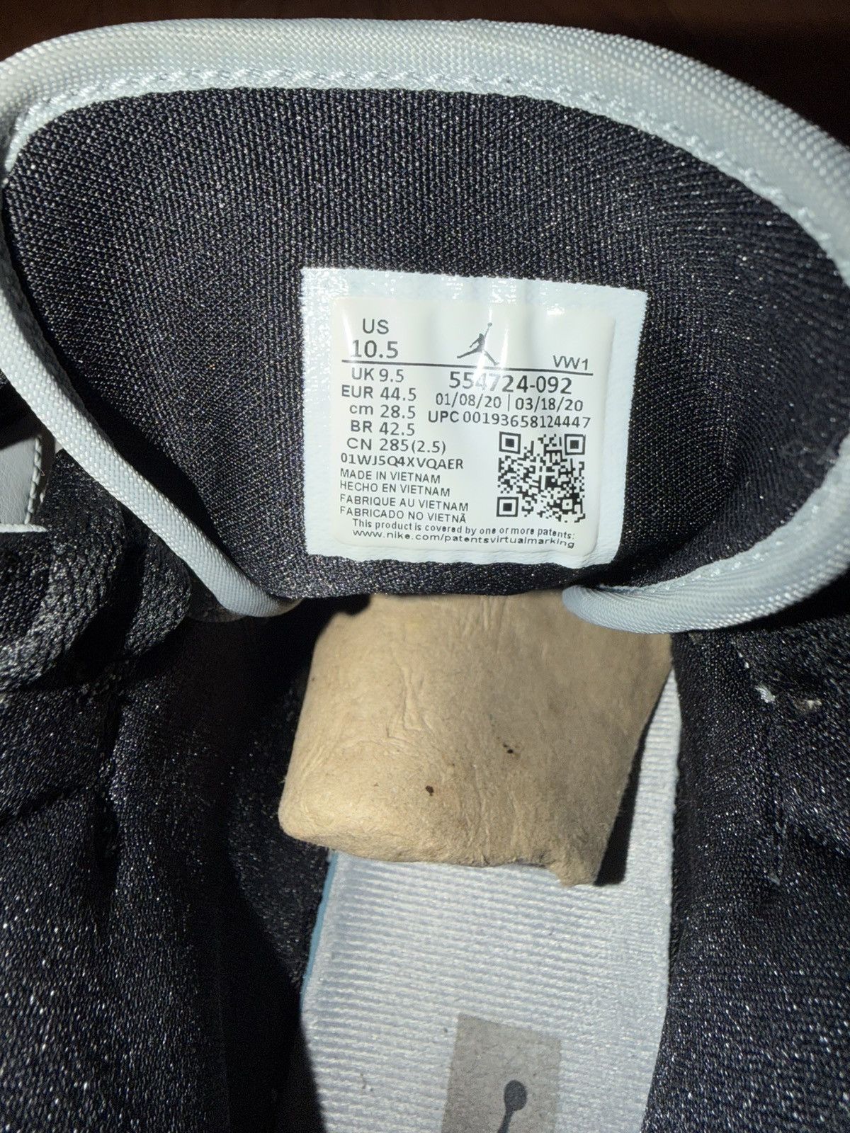 Nike Jordan 1 mid light smoke grey Size US 10.5 / EU 43-44 - 6 Thumbnail