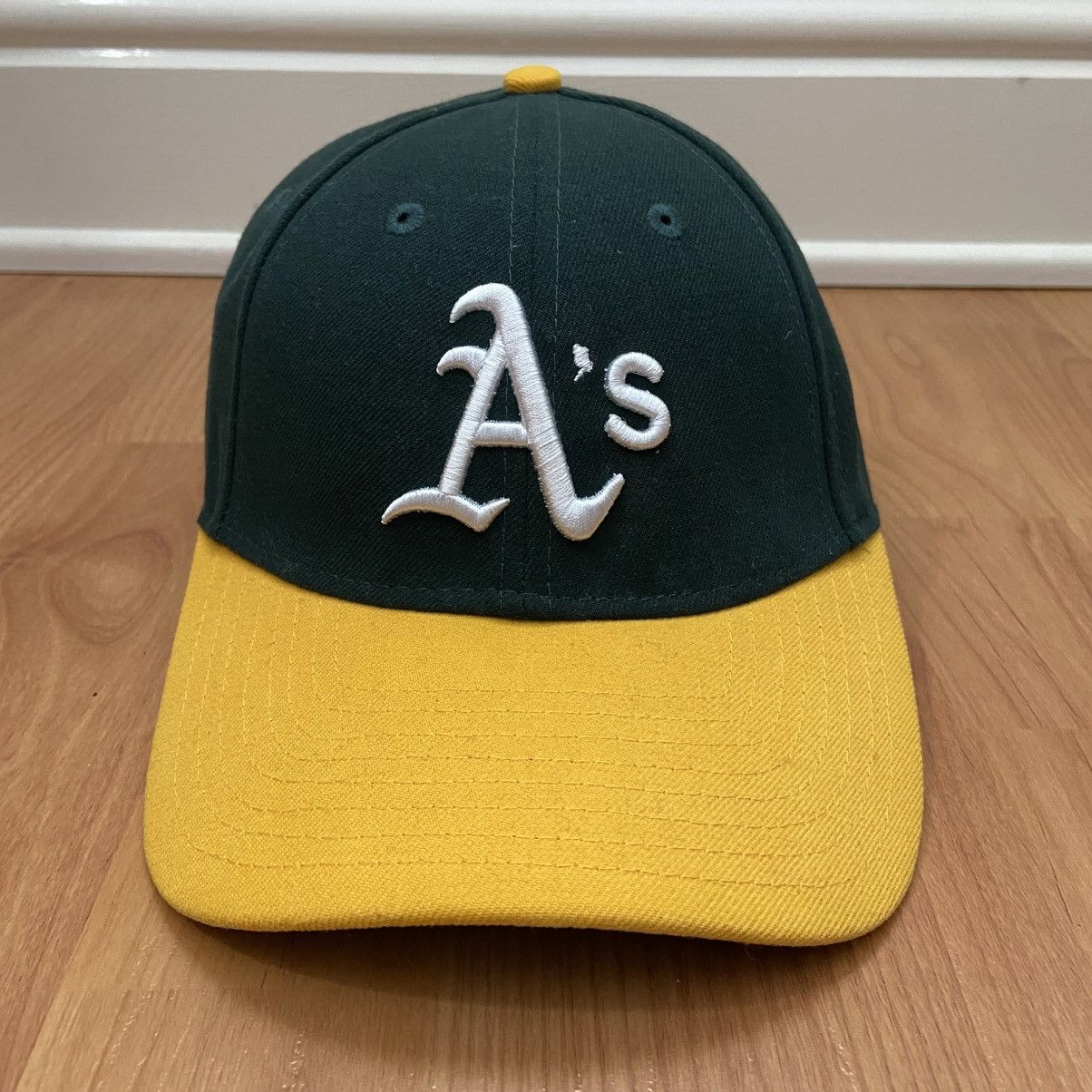 MLB × New Era New Era MLB Oakland Athletics A’s Logo Adjustable Hat Size ONE SIZE - 1 Thumbnail