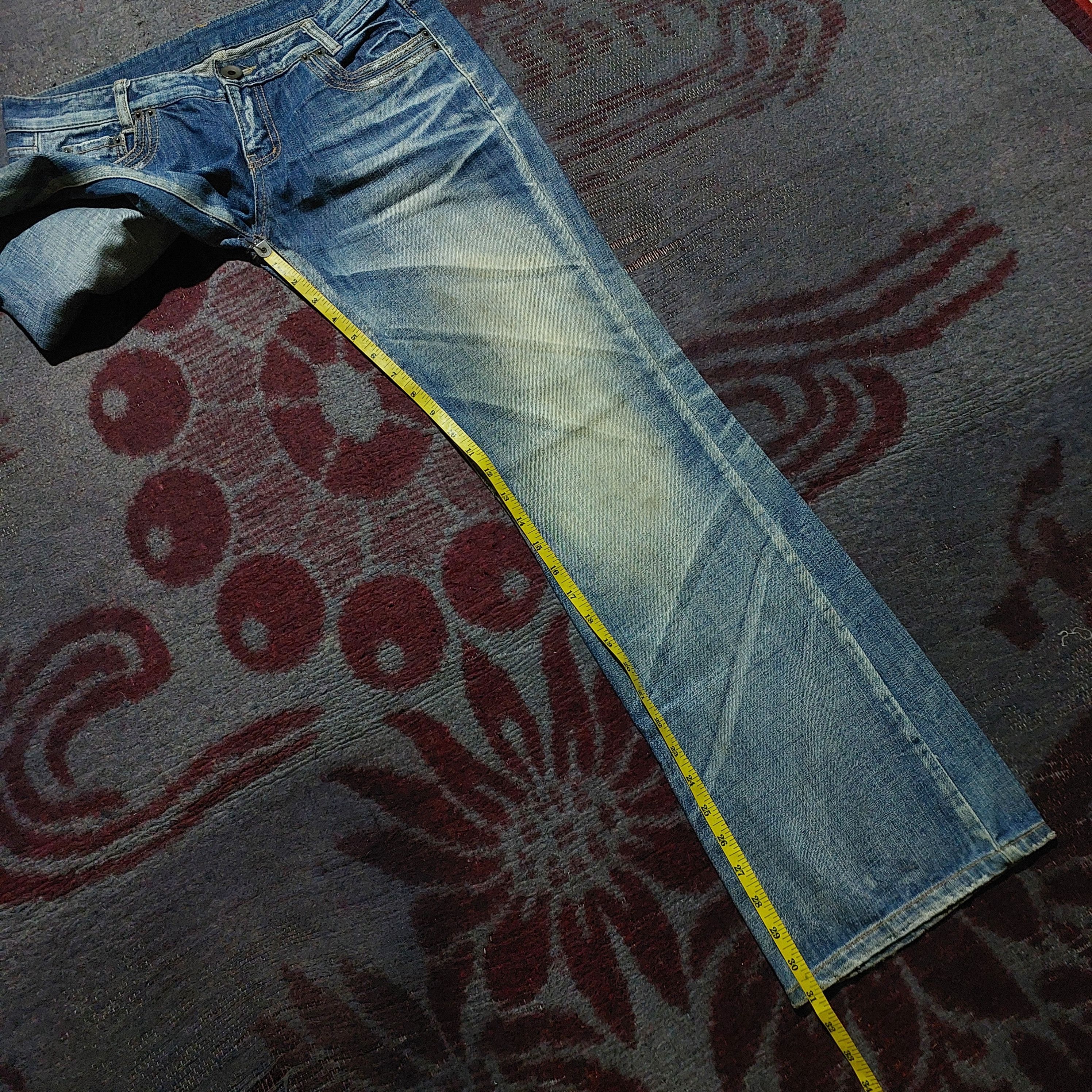Tornado Mart Jean Mani distressed fadded blue flared jeans Size US 29 - 16 Thumbnail