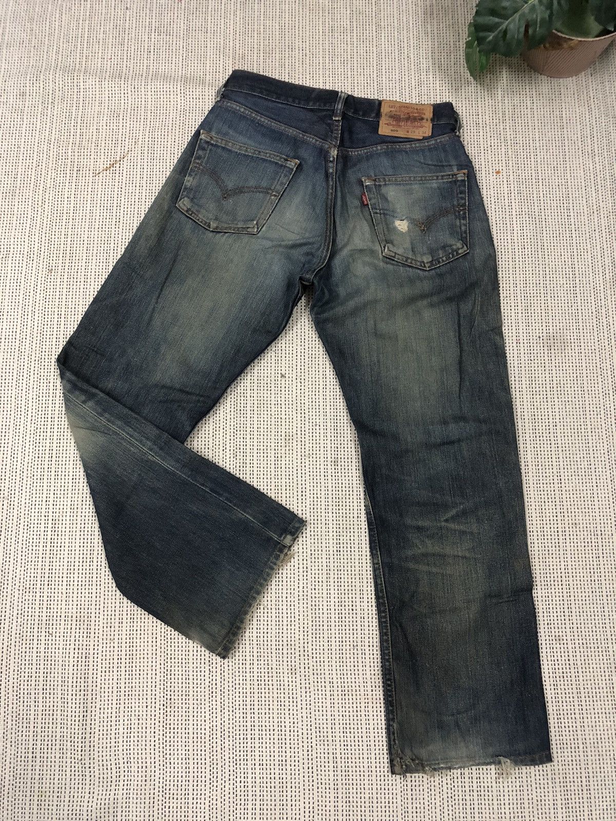 Levi's × Vintage VINTAGE DISTRESSED LEVI’S W29 Size US 29 - 4 Thumbnail
