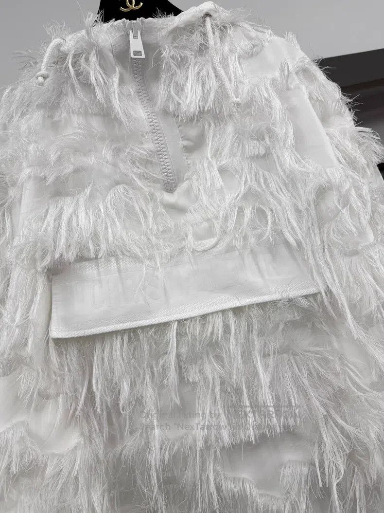 Dior Dior Show white feather windbreaker Size XS / US 0-2 / IT 36-38 - 2 Thumbnail