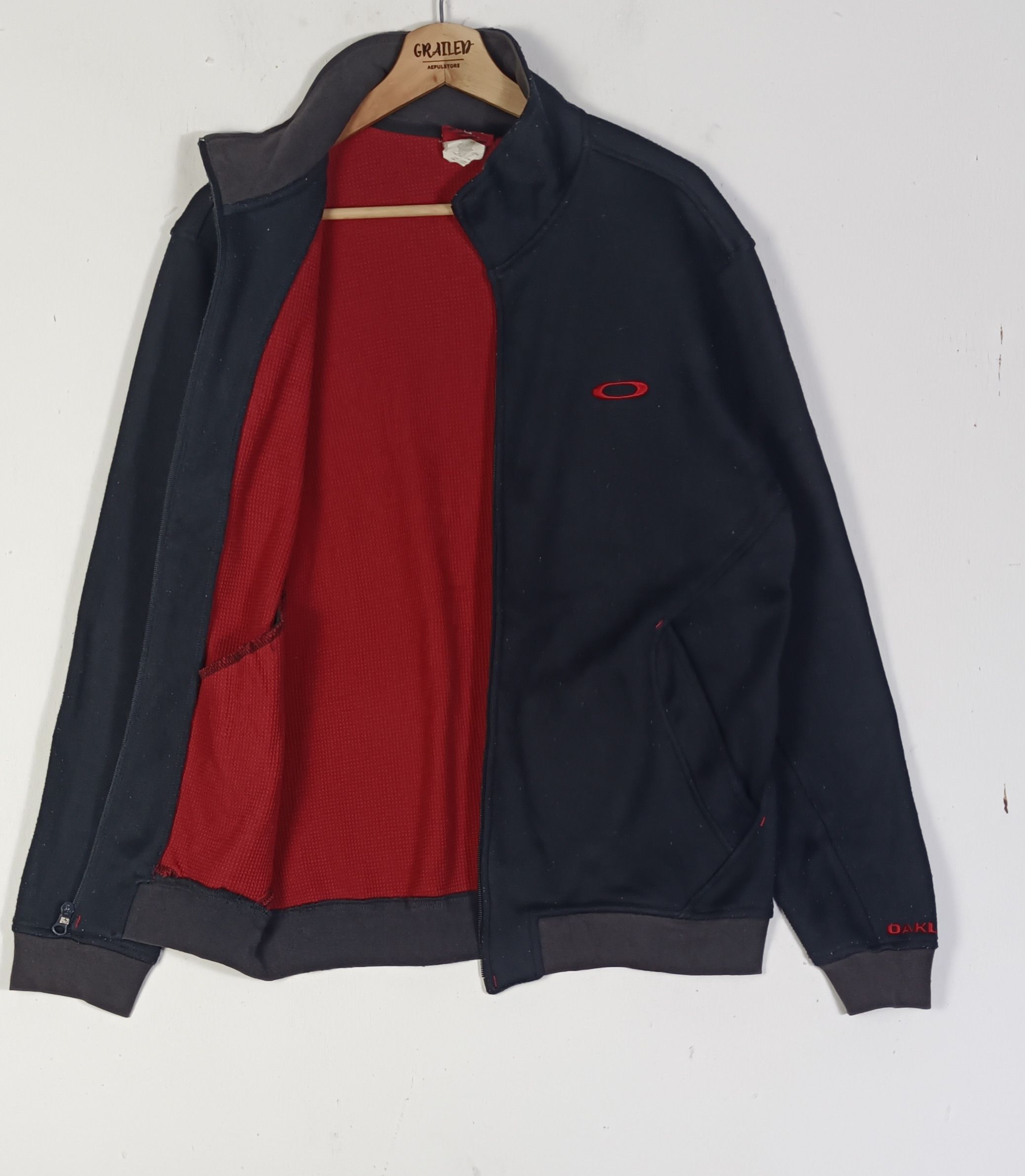 Oakley 🔥Vintage Oakley Full Zipper Iconic Logo Size US M / EU 48-50 / 2 - 1 Thumbnail