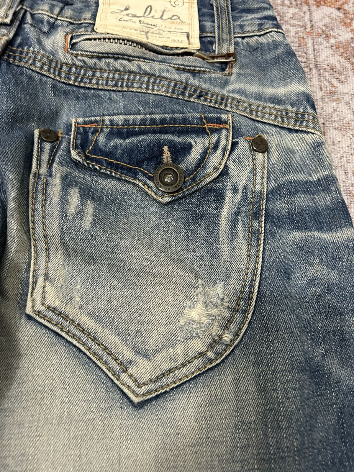 If Six Was Nine Lolita Distressed Doublle Pocket back Short Jeans Size US 33 - 10 Thumbnail