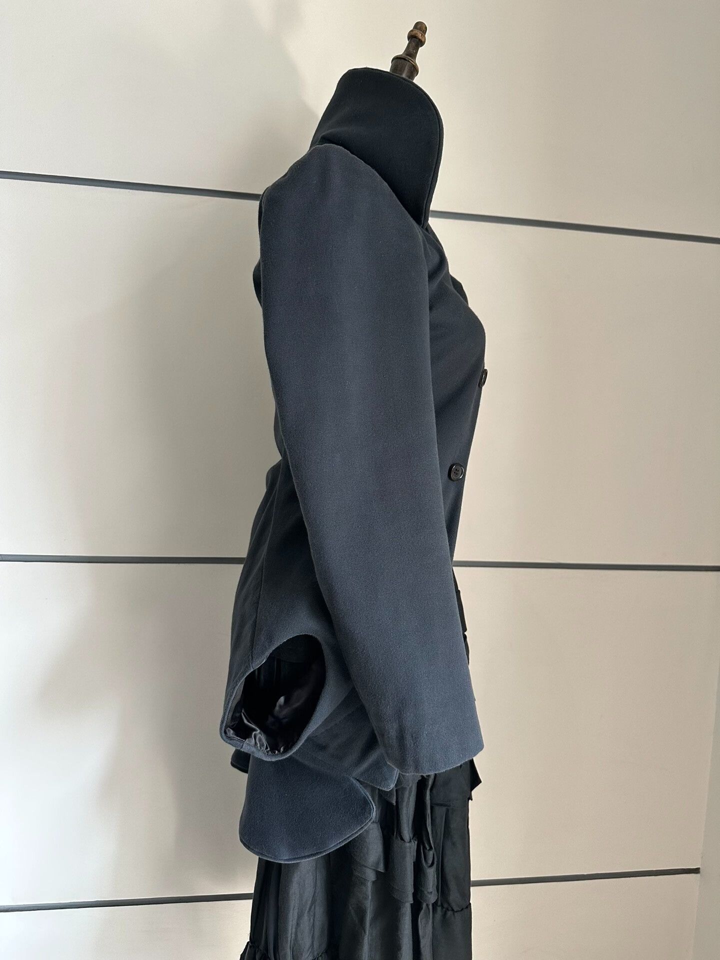 Comme des Garcons Comme des Garcons 05AW: Deconstructed and Modified Suit| Size S / US 4 / IT 40 - 4 Thumbnail